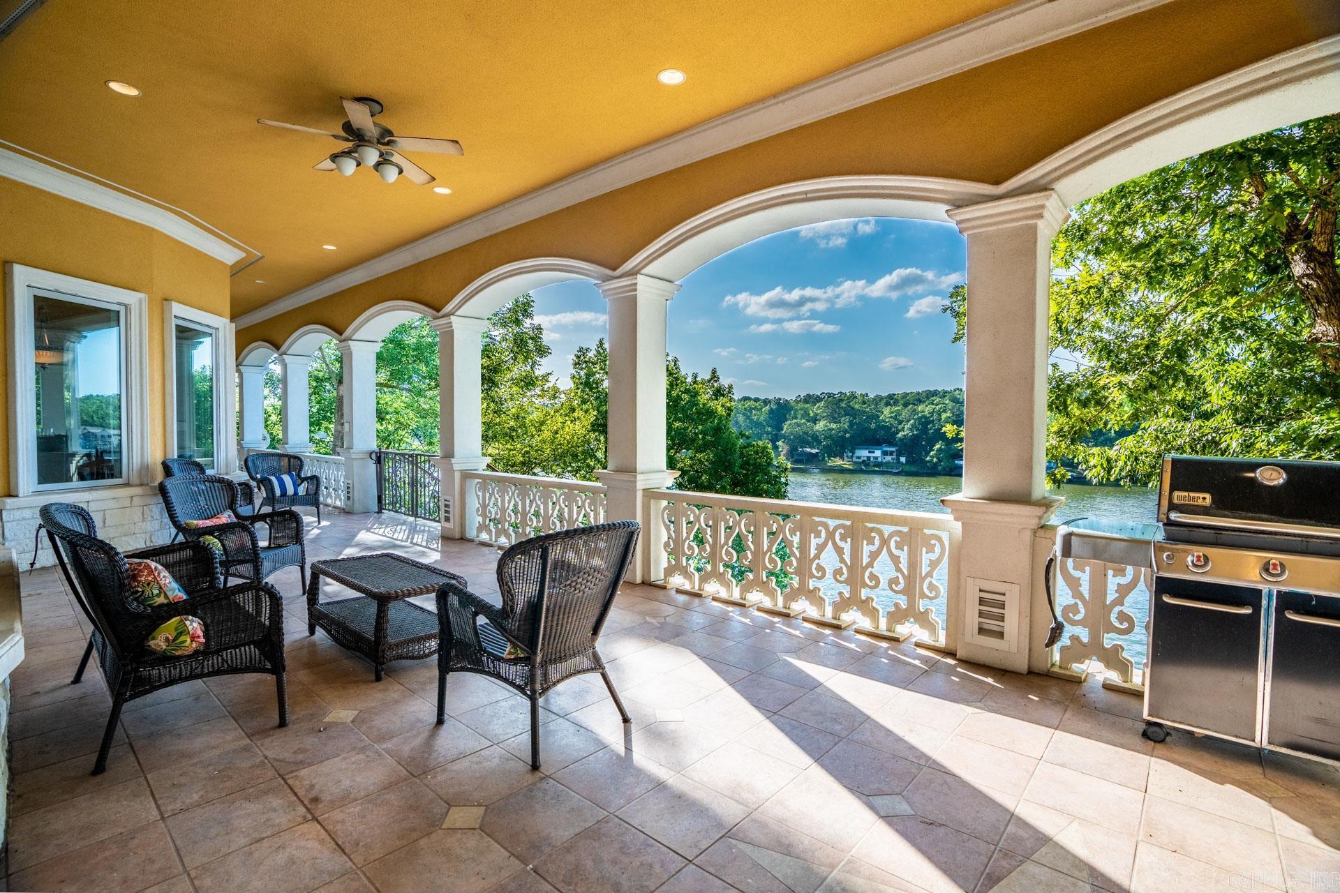 HUNTER HEIGHTS - Residential