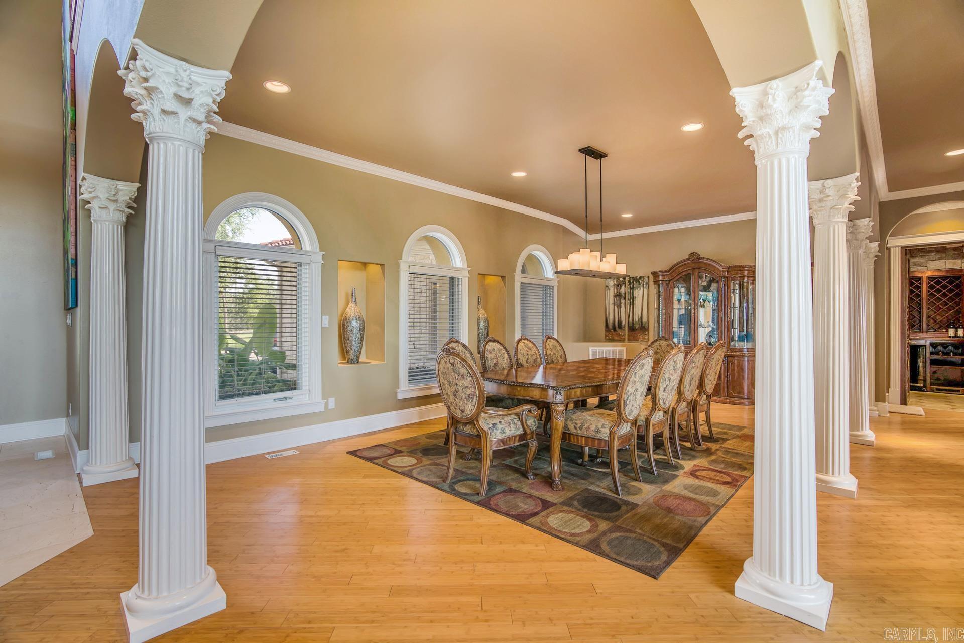 HUNTER HEIGHTS - Residential