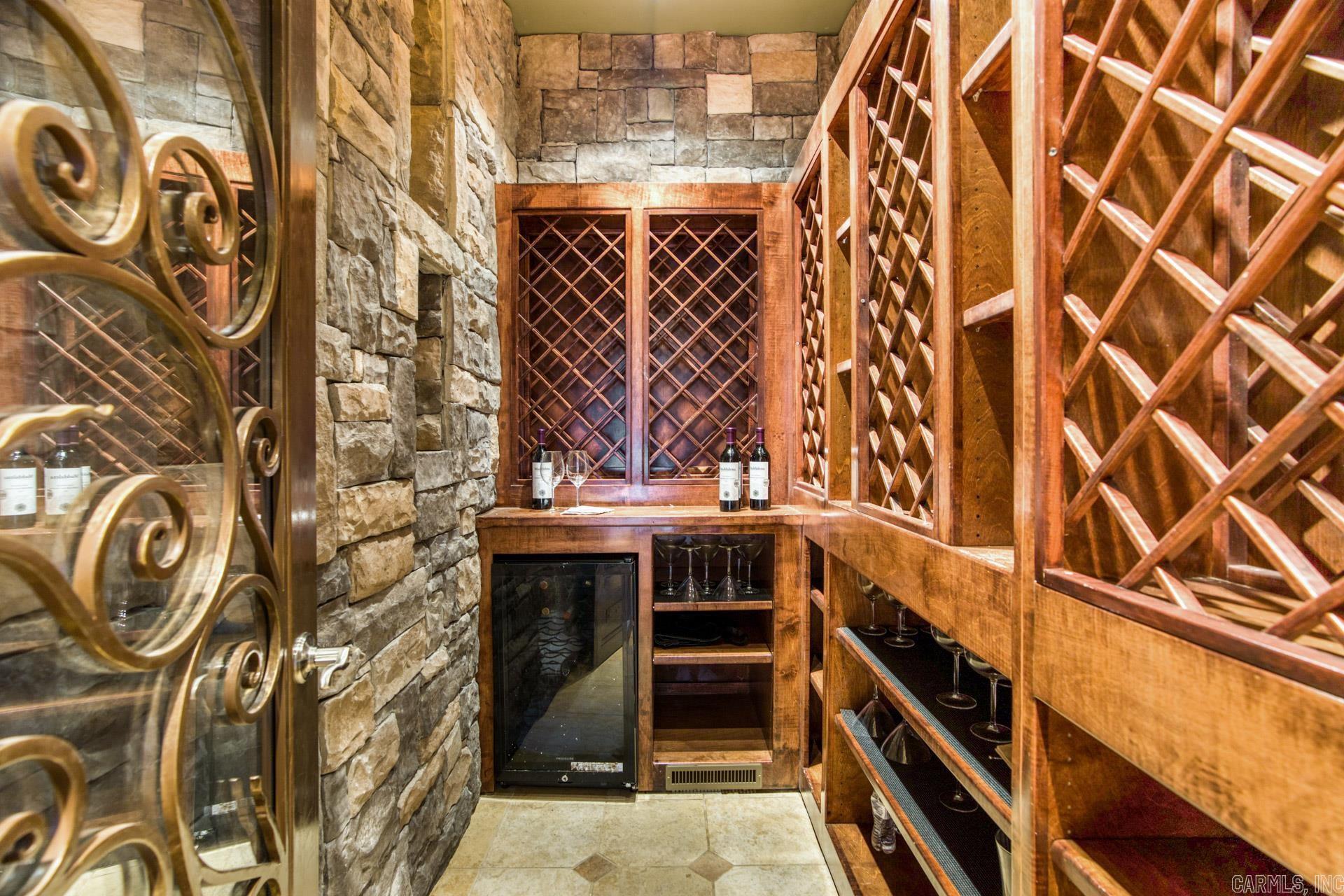 HUNTER HEIGHTS - Residential