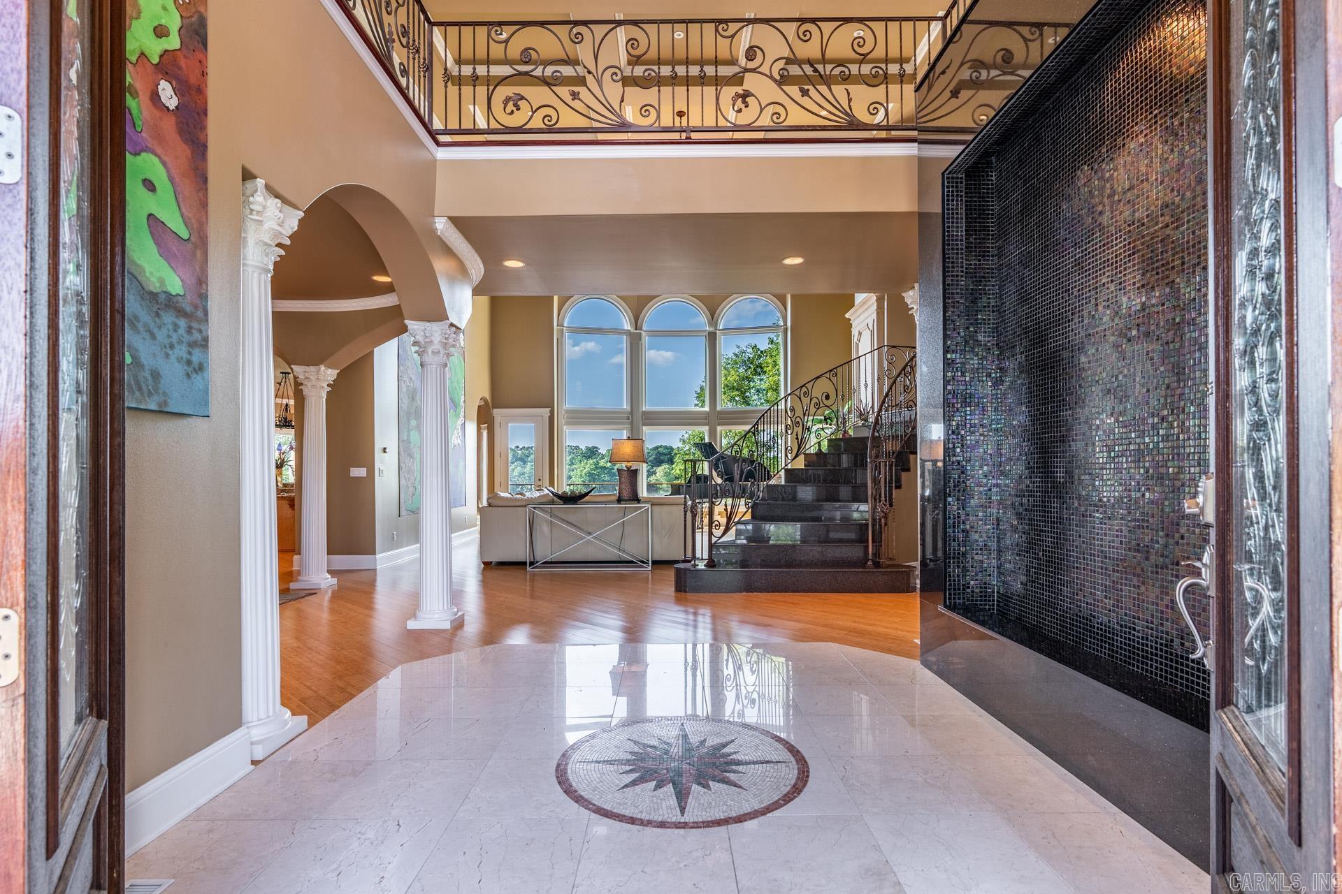 HUNTER HEIGHTS - Residential