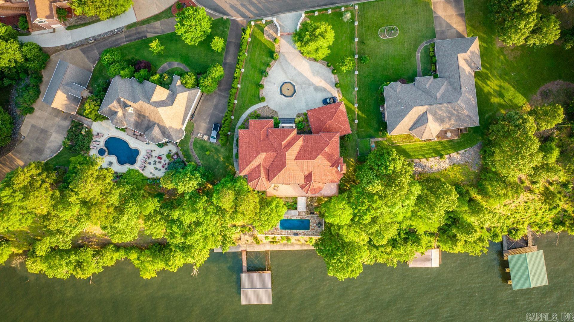 HUNTER HEIGHTS - Residential