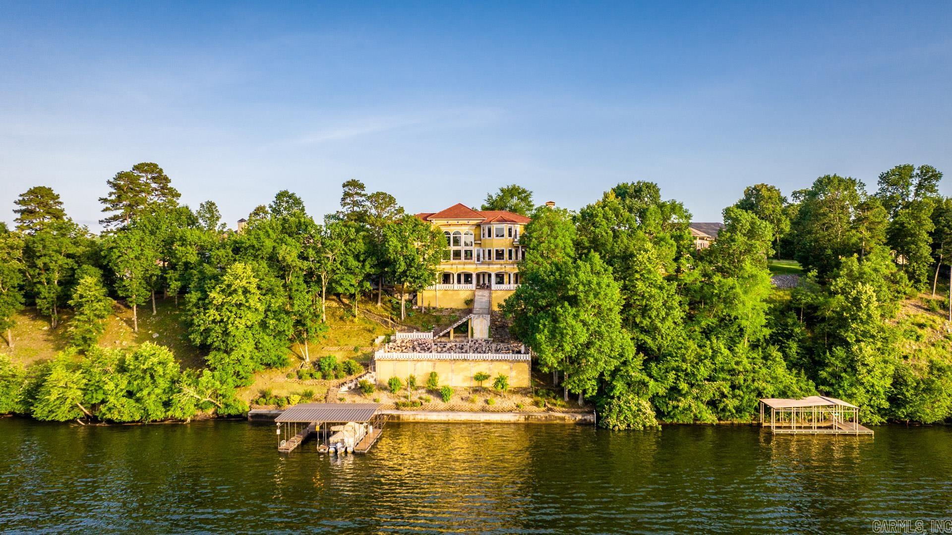 HUNTER HEIGHTS - Residential