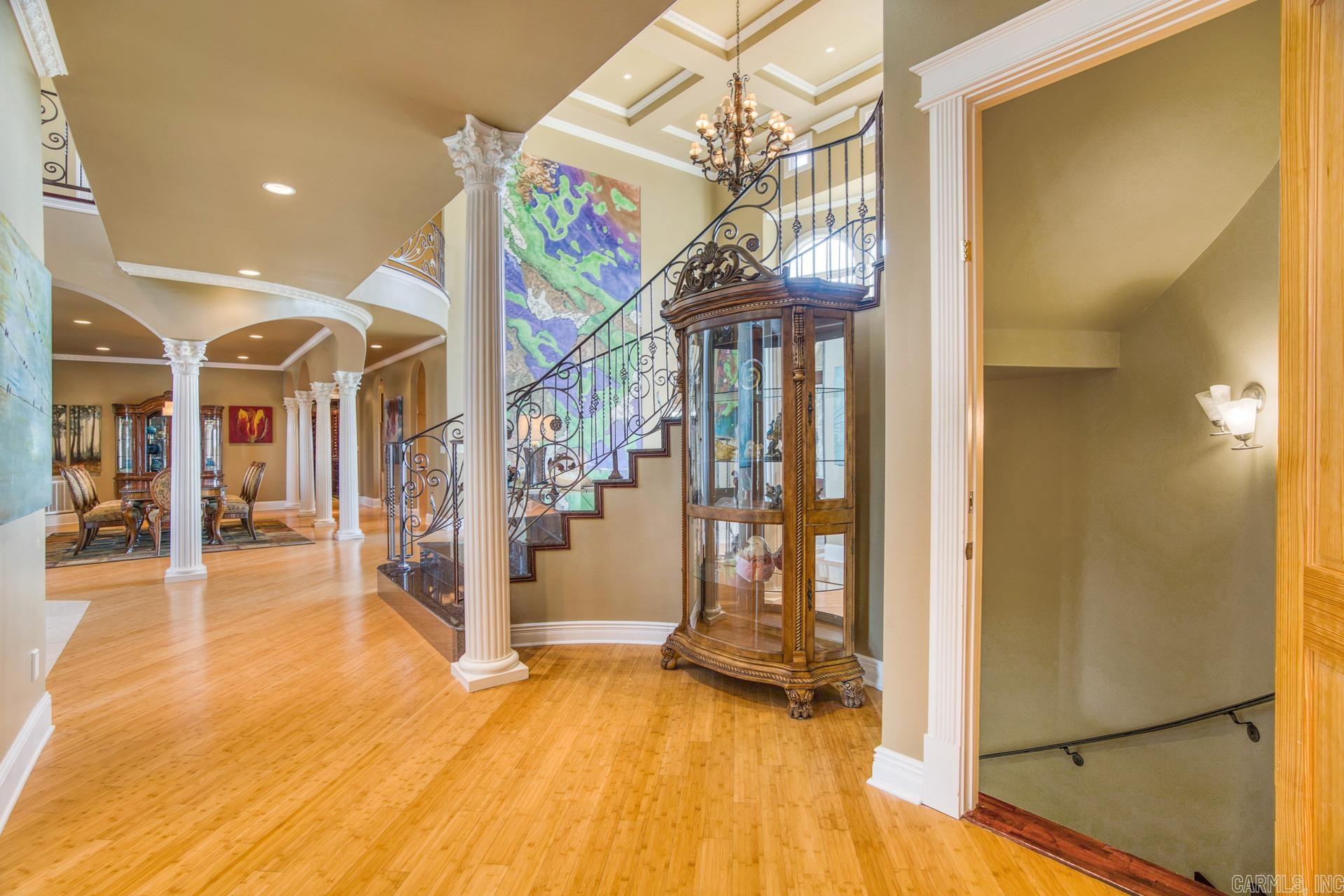 HUNTER HEIGHTS - Residential