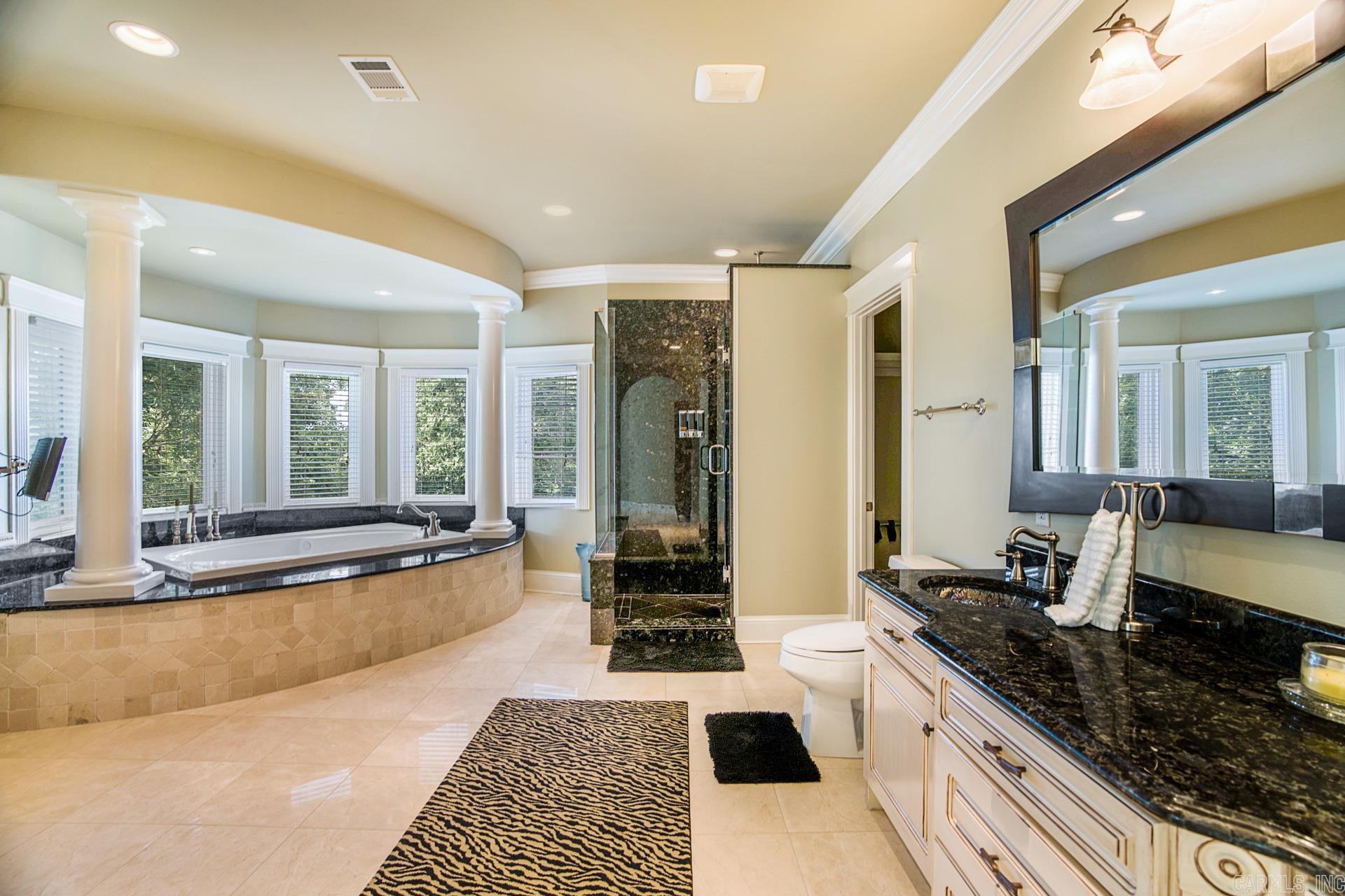 HUNTER HEIGHTS - Residential