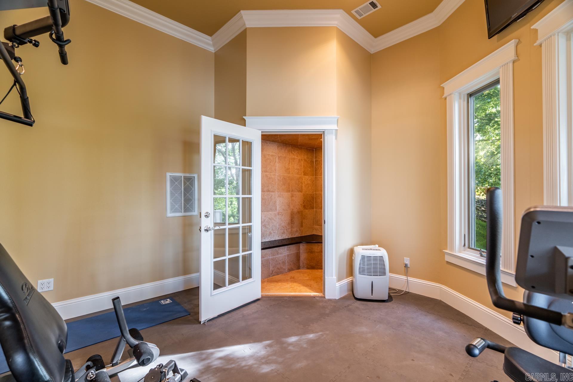 HUNTER HEIGHTS - Residential