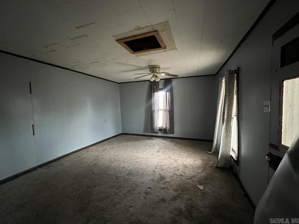 SLOAN & BACONS - Residential