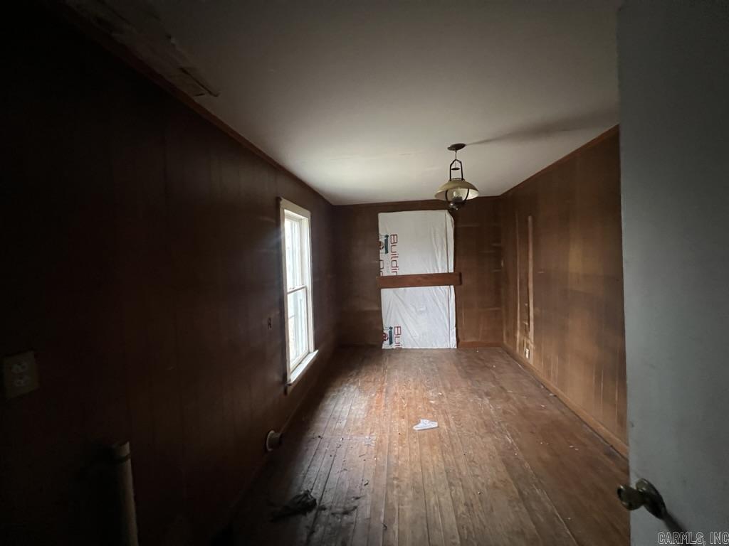 SLOAN & BACONS - Residential