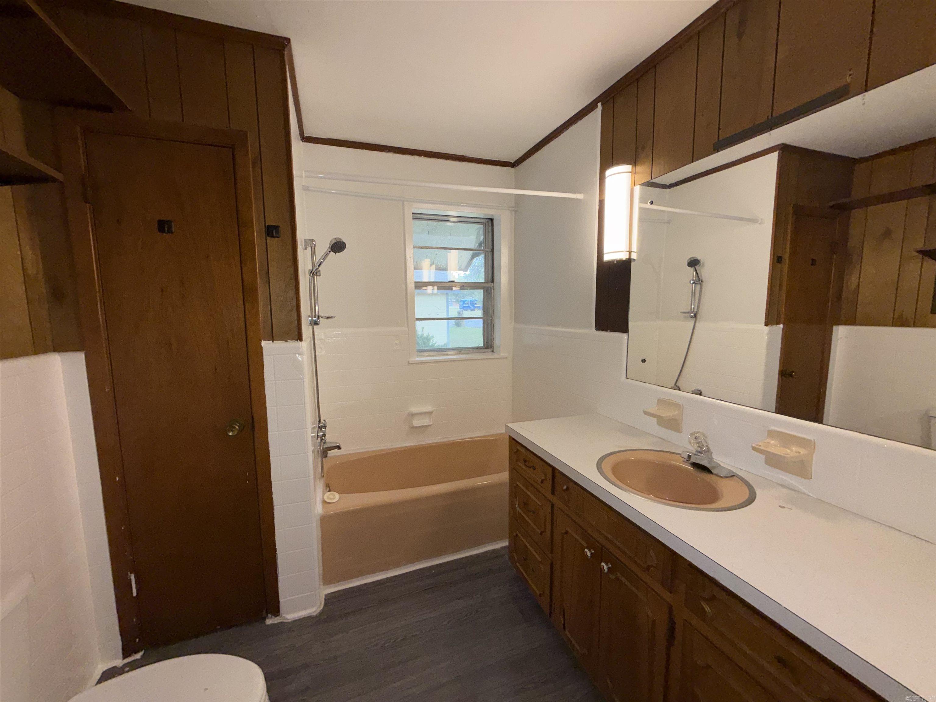 JONES ADD (SEARCY) - Residential