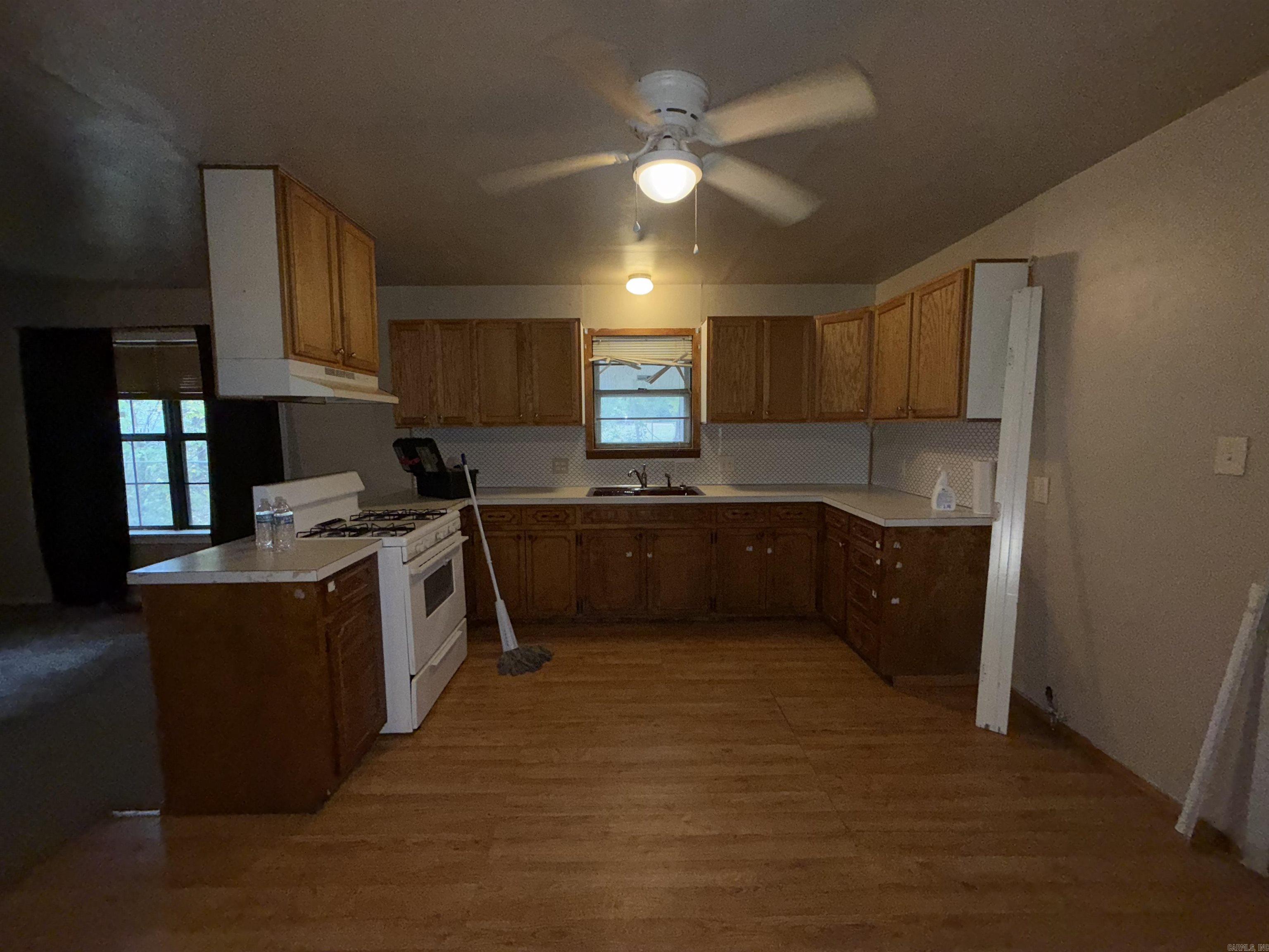 JONES ADD (SEARCY) - Residential