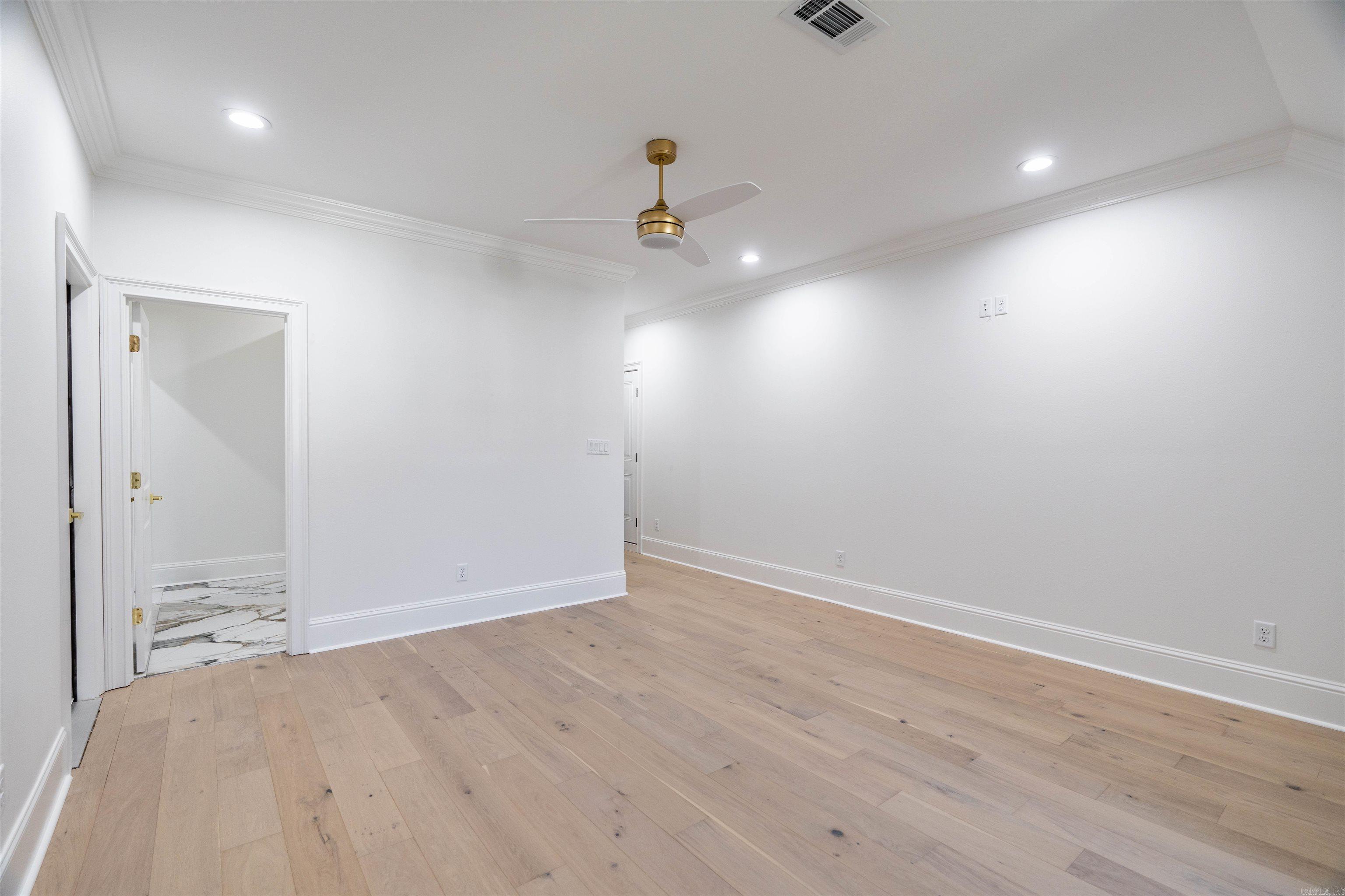 CHENAL VALLEY "CAUREL COURT" - Residential
