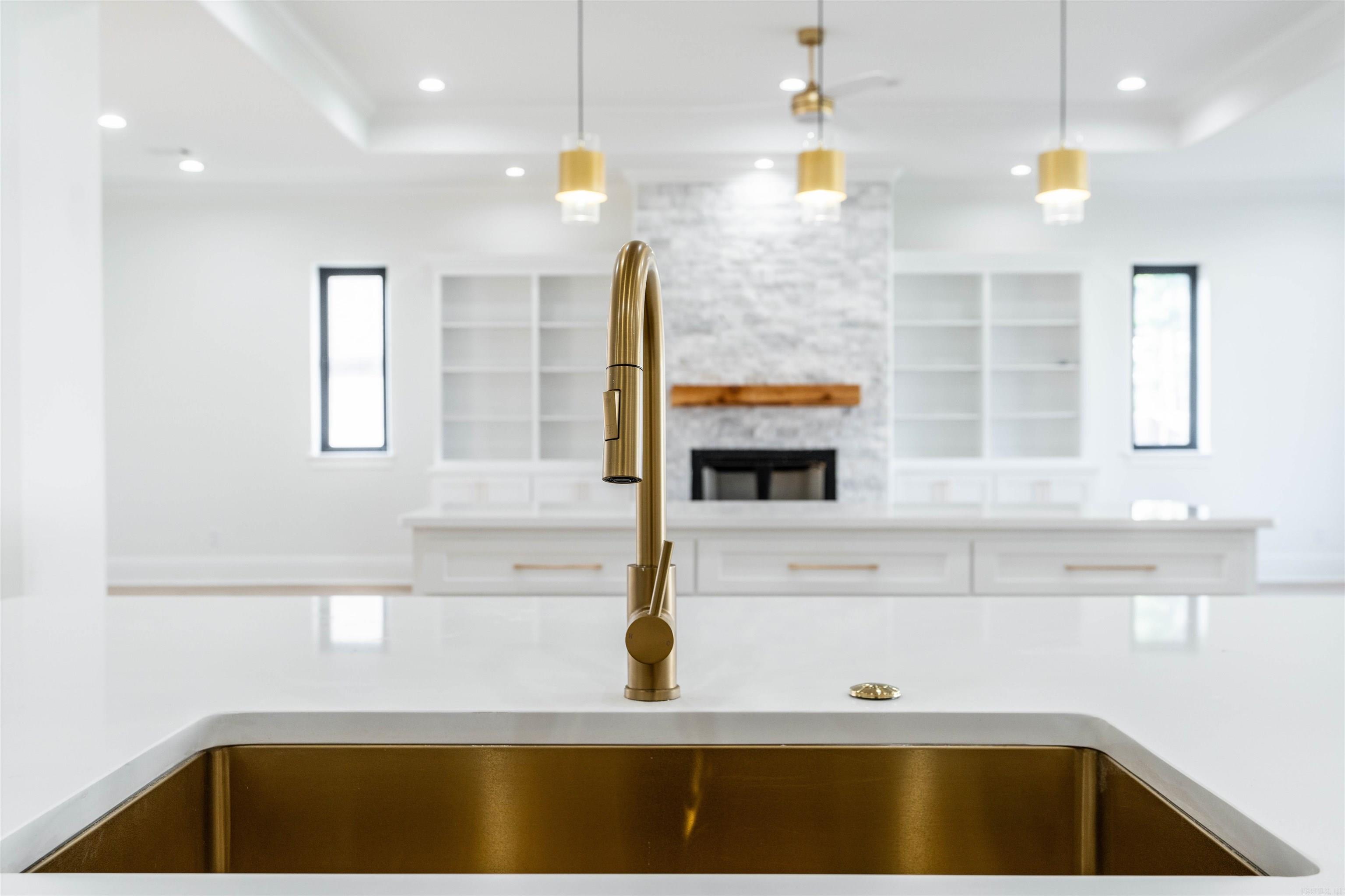 CHENAL VALLEY "CAUREL COURT" - Residential