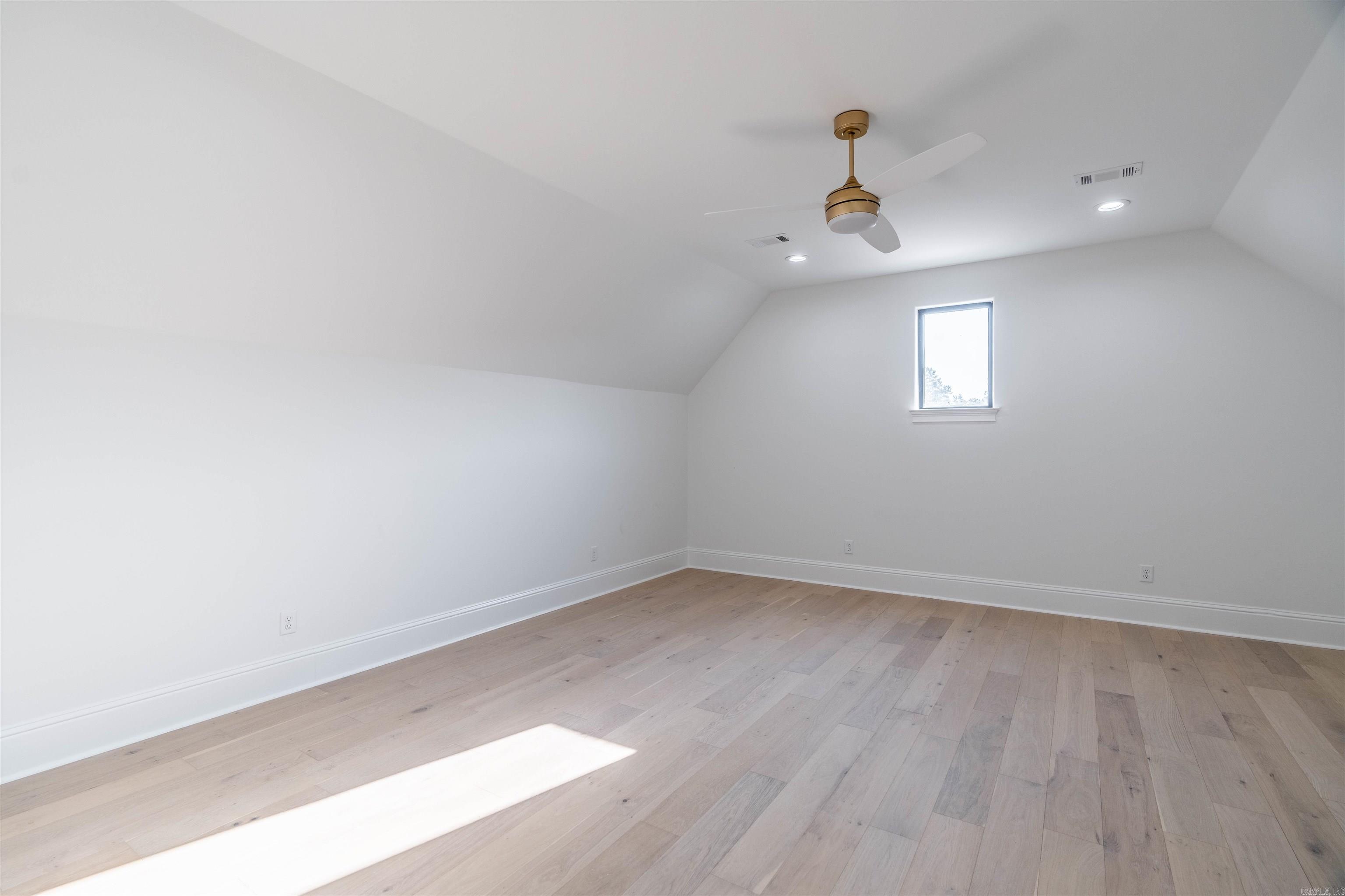 CHENAL VALLEY "CAUREL COURT" - Residential