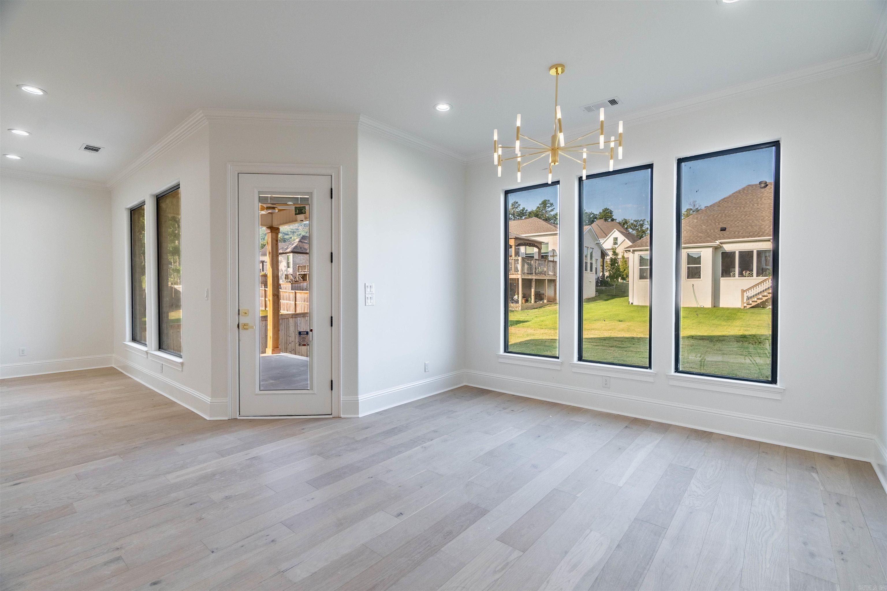 CHENAL VALLEY "CAUREL COURT" - Residential