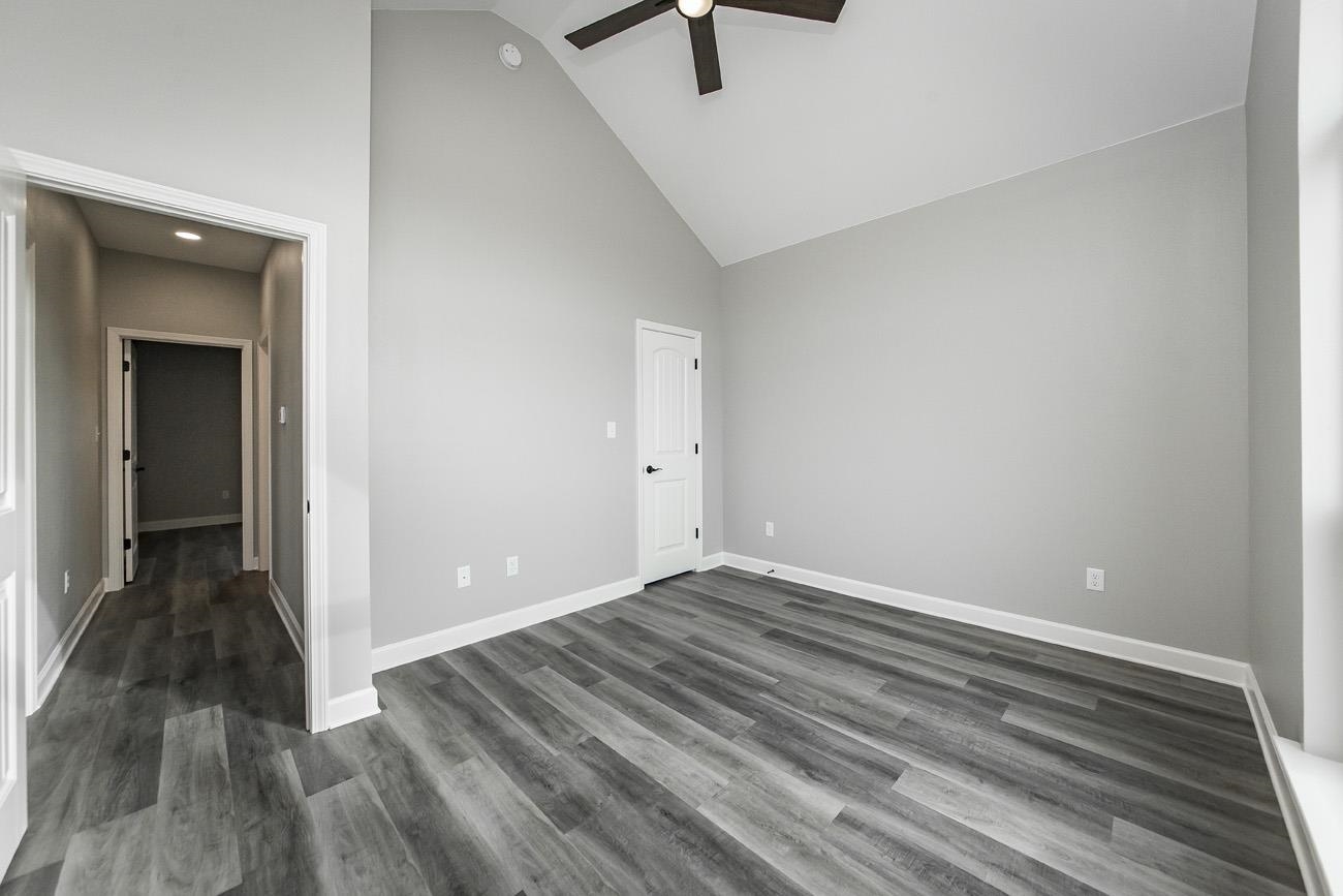 JAXON TERRACE - Residential