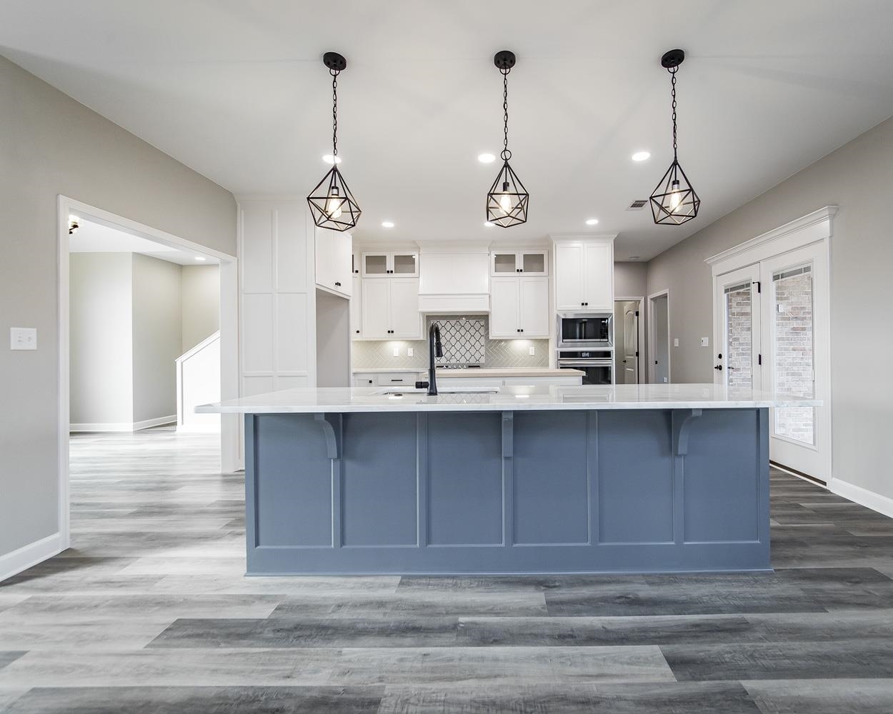 JAXON TERRACE - Residential