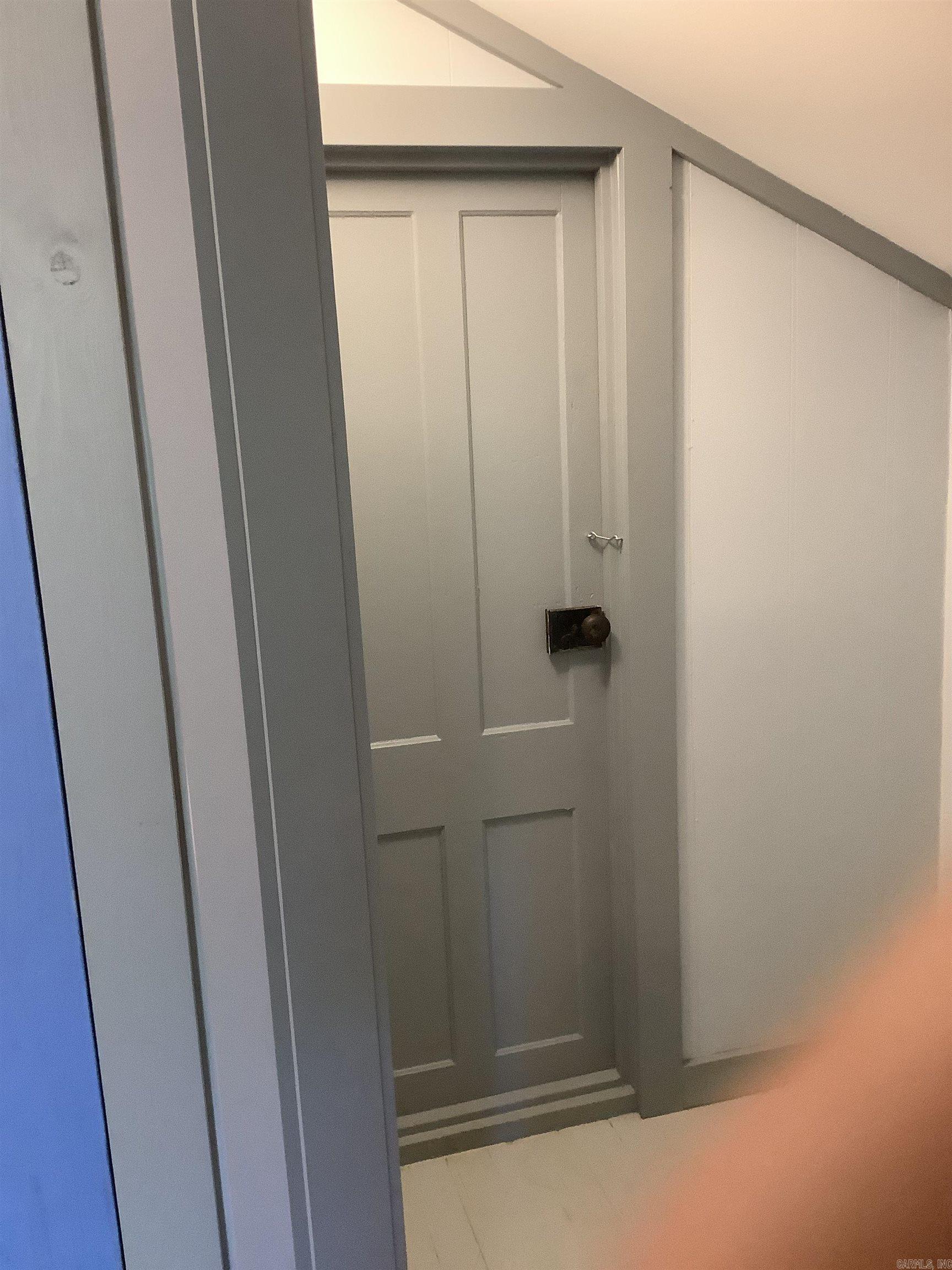 Leslie Original Town - Residential