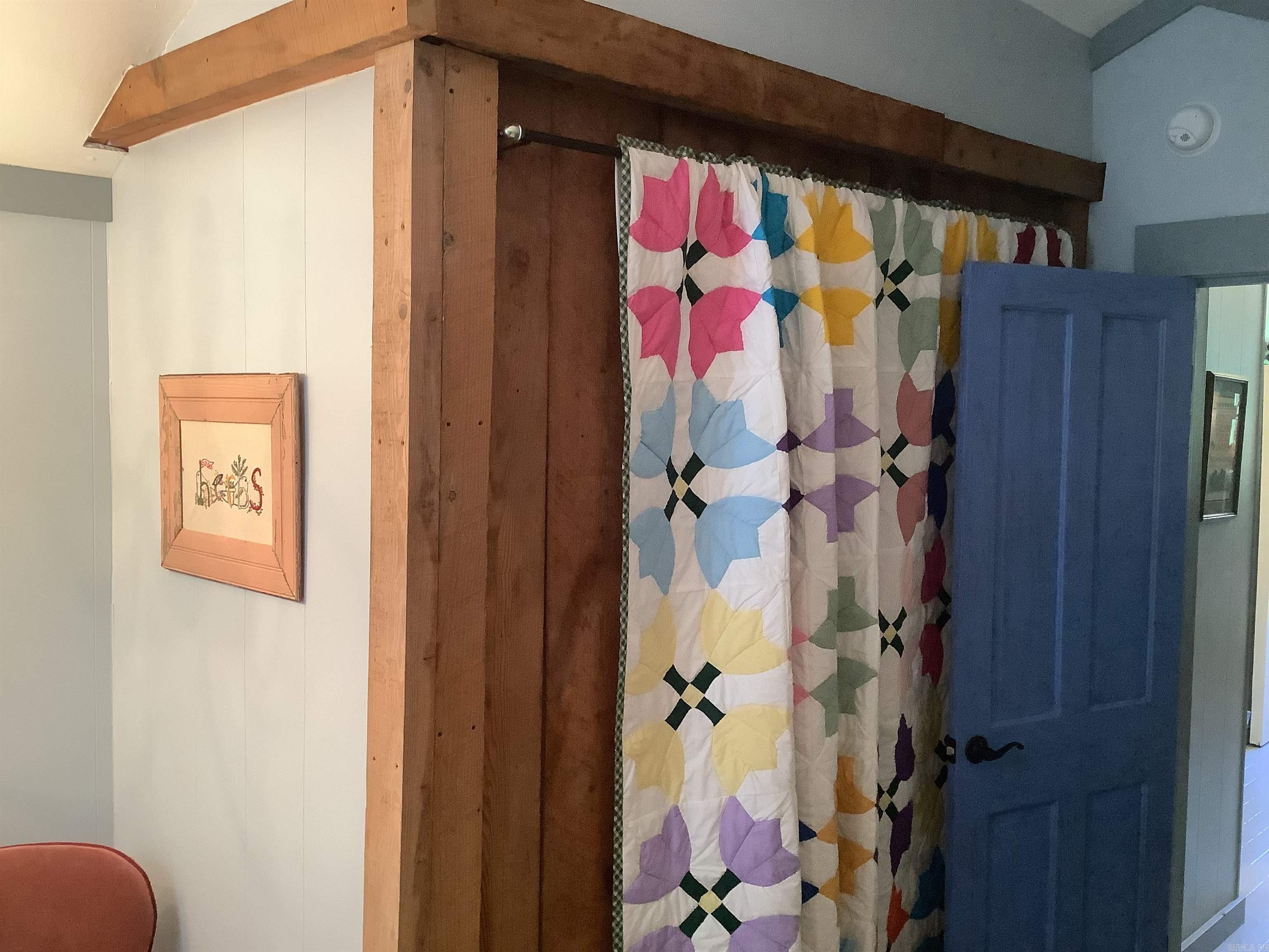 Leslie Original Town - Residential