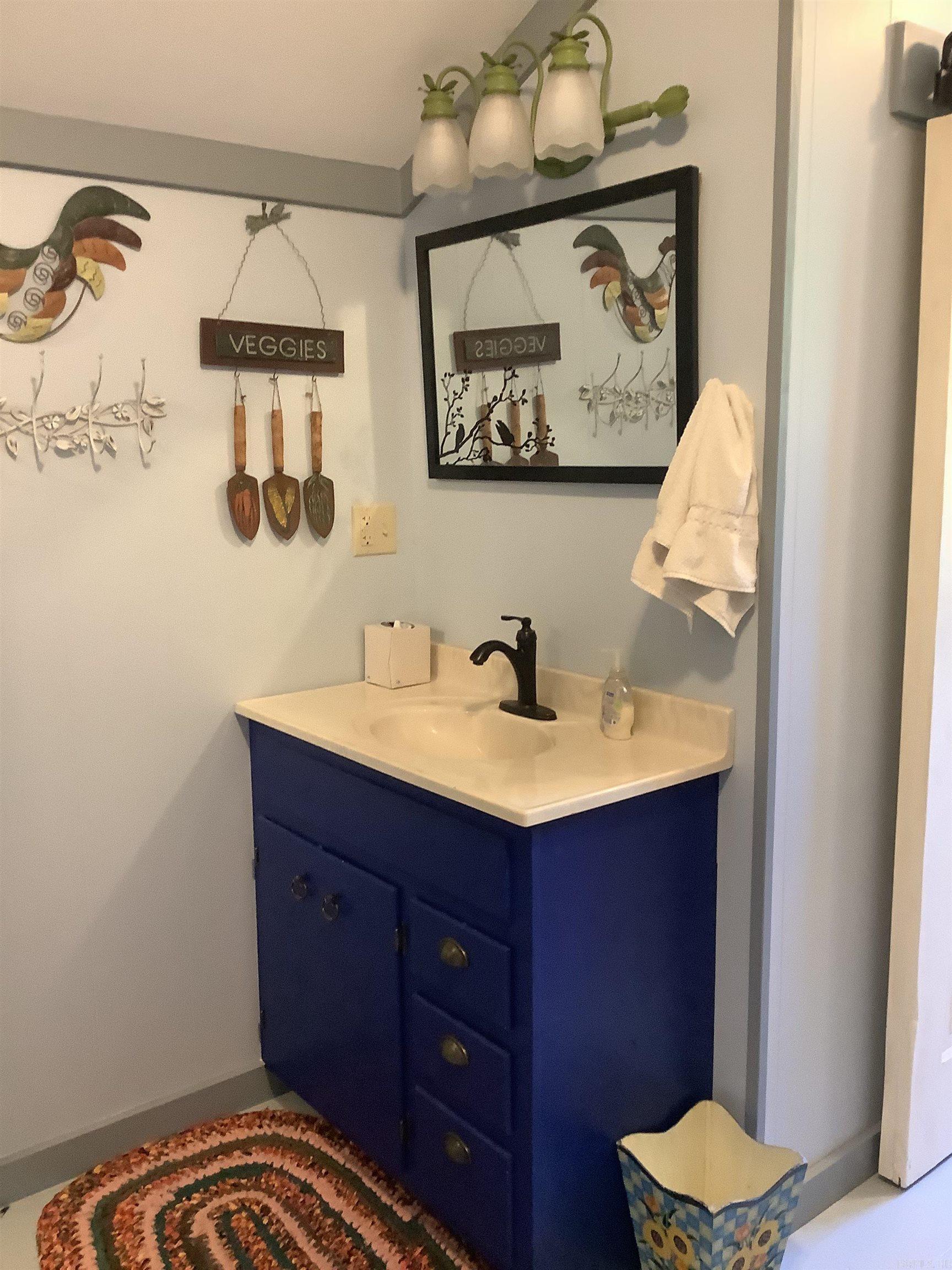 Leslie Original Town - Residential