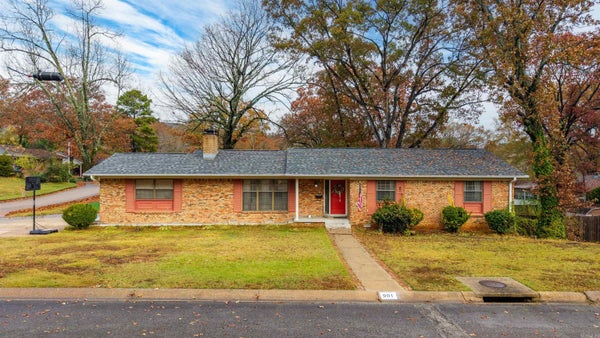 901 E 53RD PL, NORTH LITTLE ROCK, AR 72116 - Image 6d3096d28ebbee53e4514a55b60e493a/2084321572