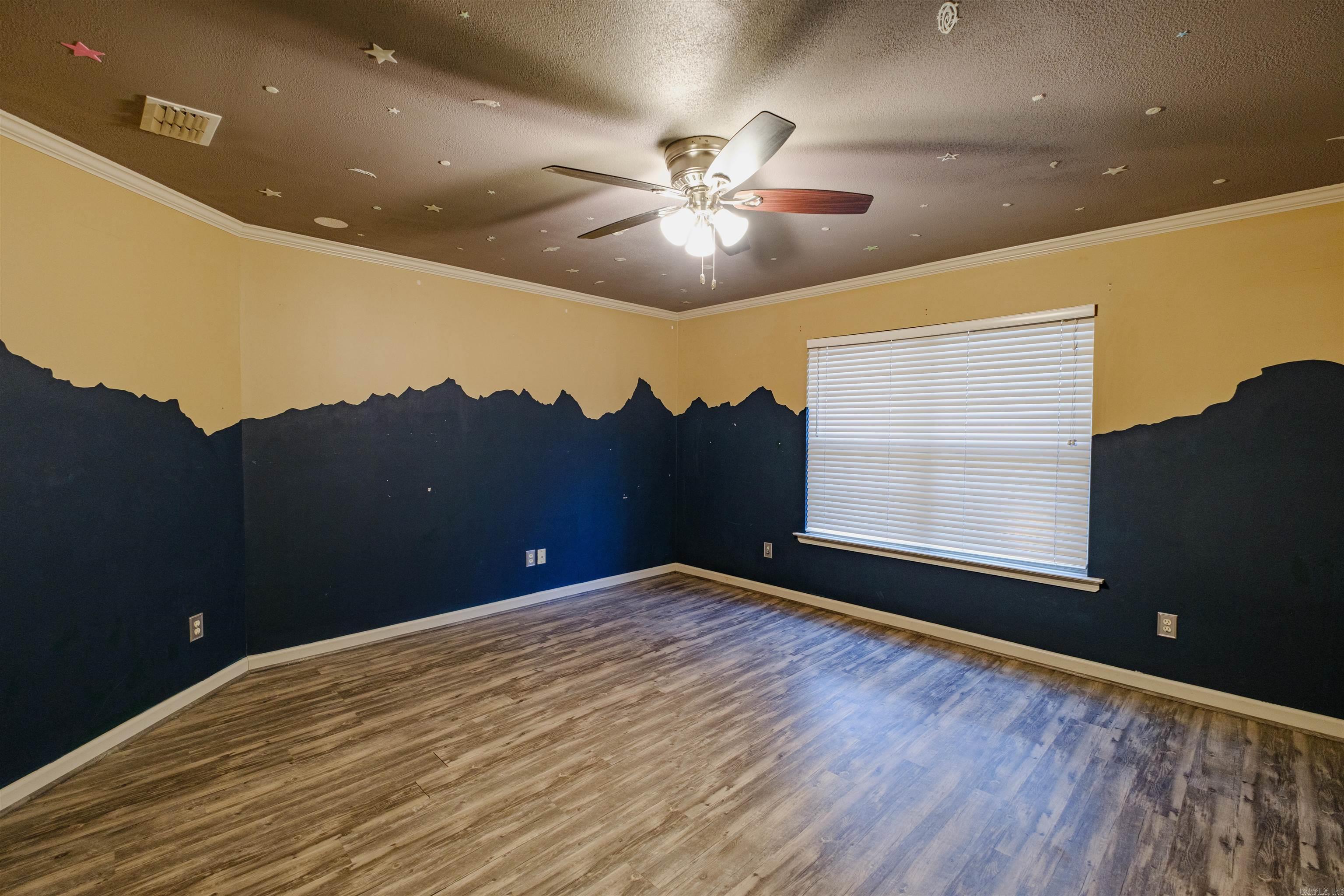 WINDSOR VALLEY ADDN - Residential