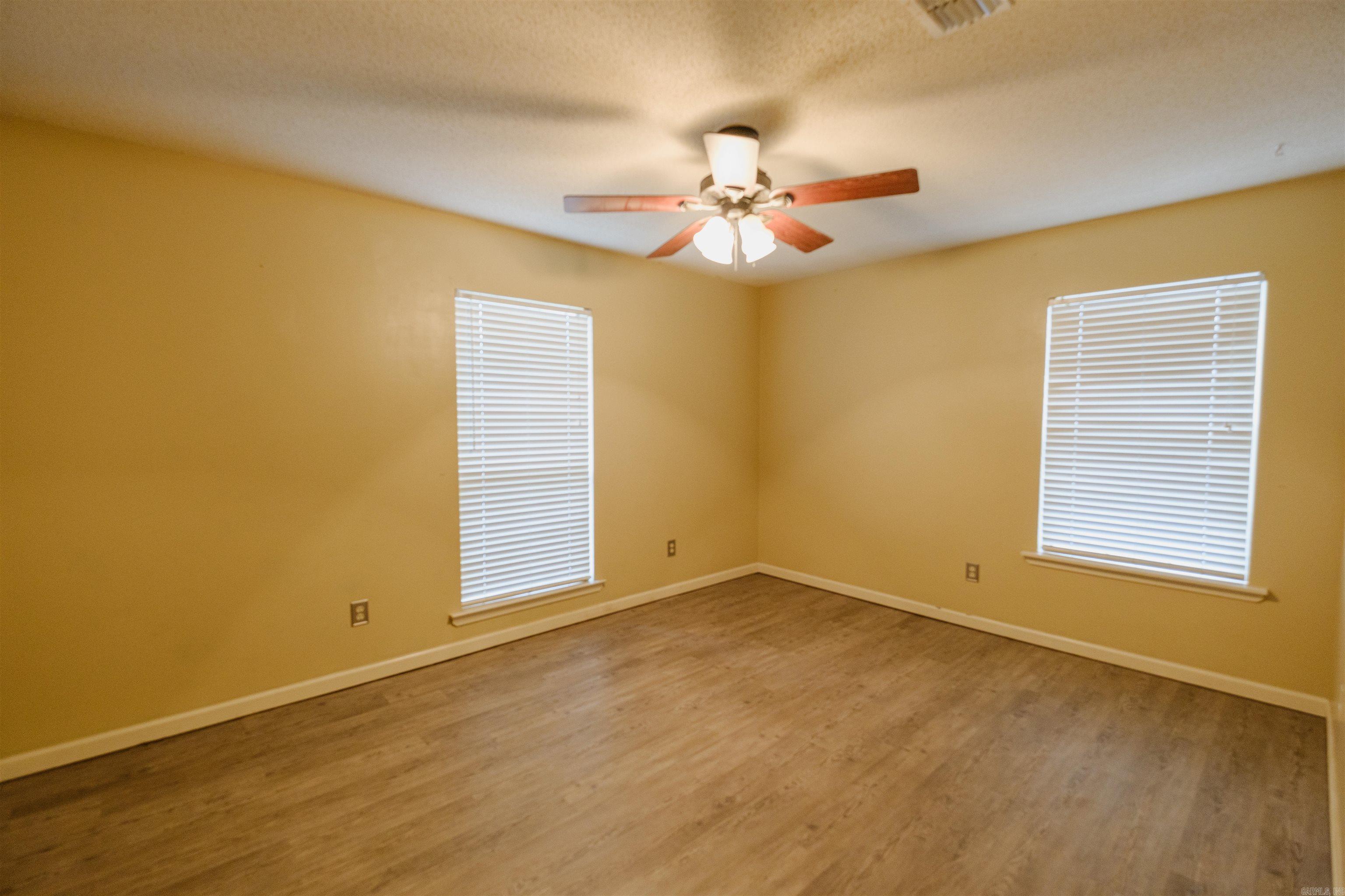 WINDSOR VALLEY ADDN - Residential