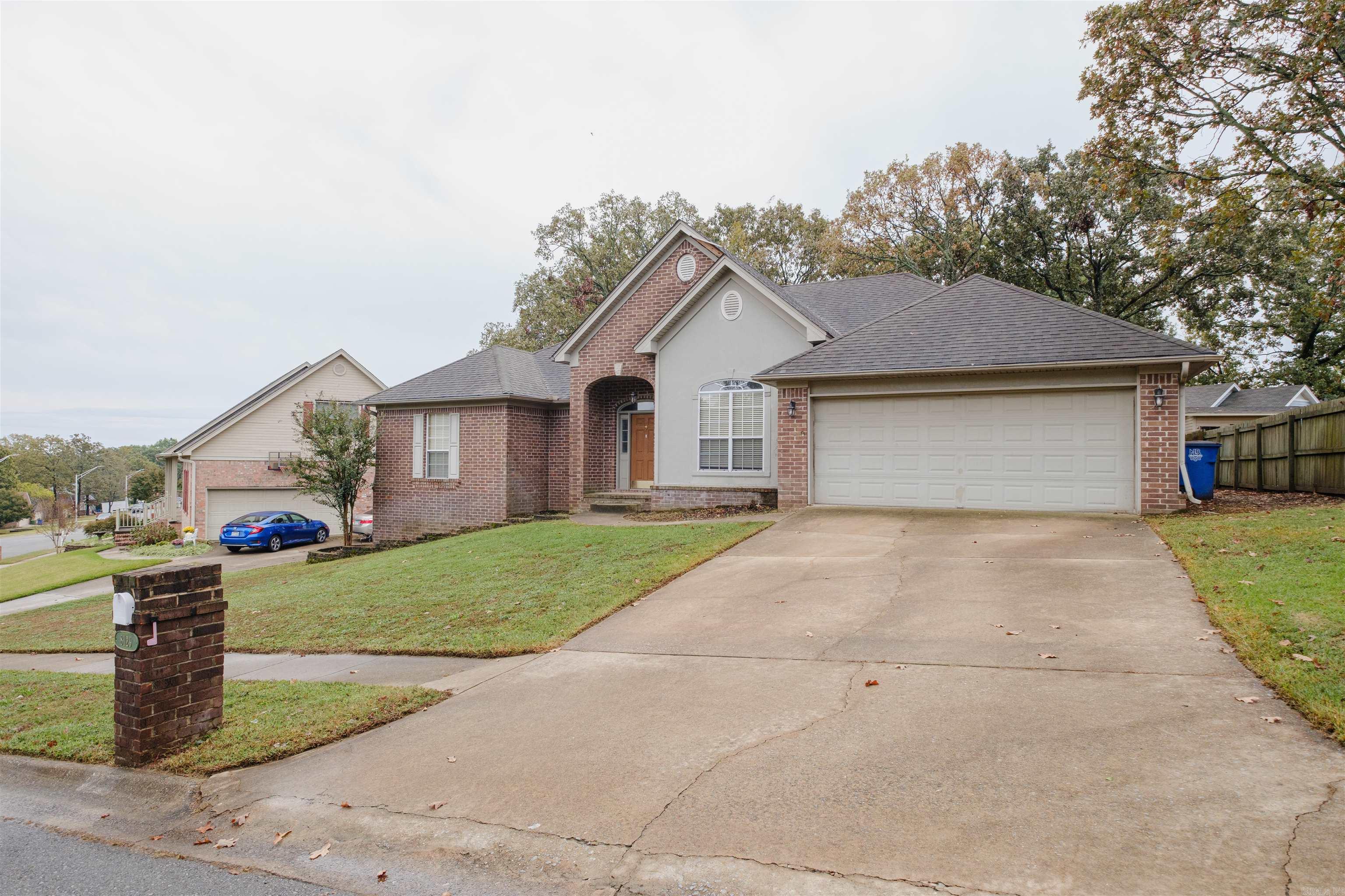 WINDSOR VALLEY ADDN - Residential