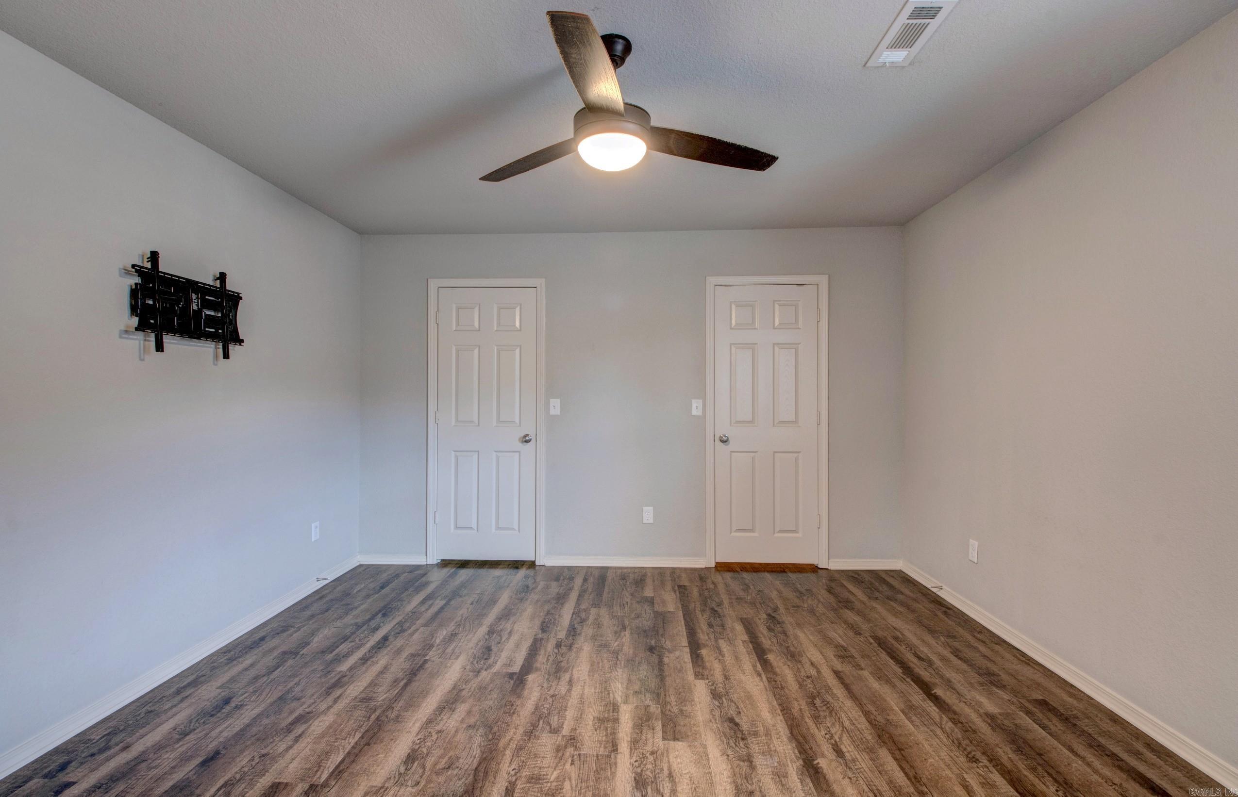 MEADOWS EDGE - Residential