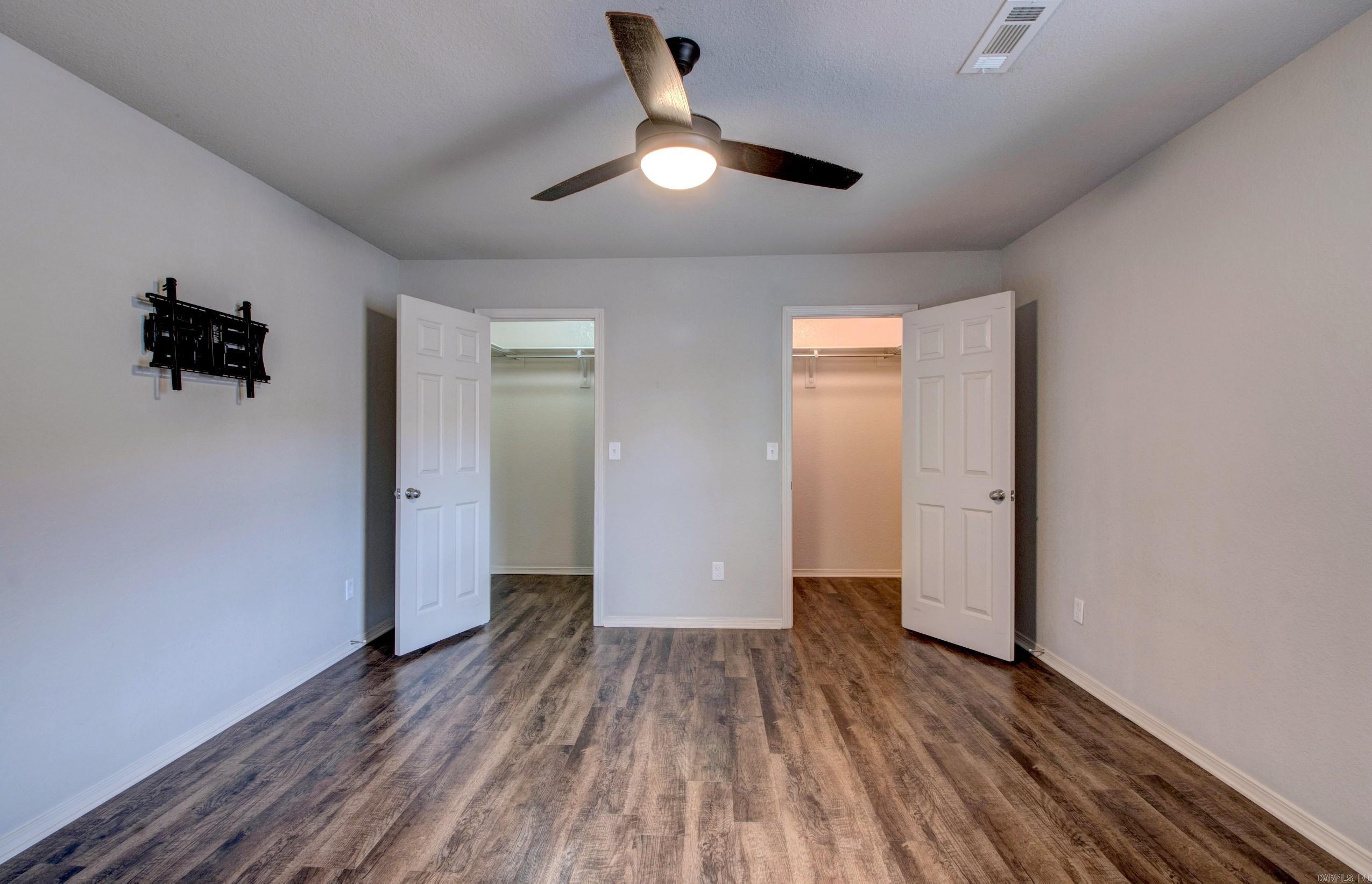 MEADOWS EDGE - Residential