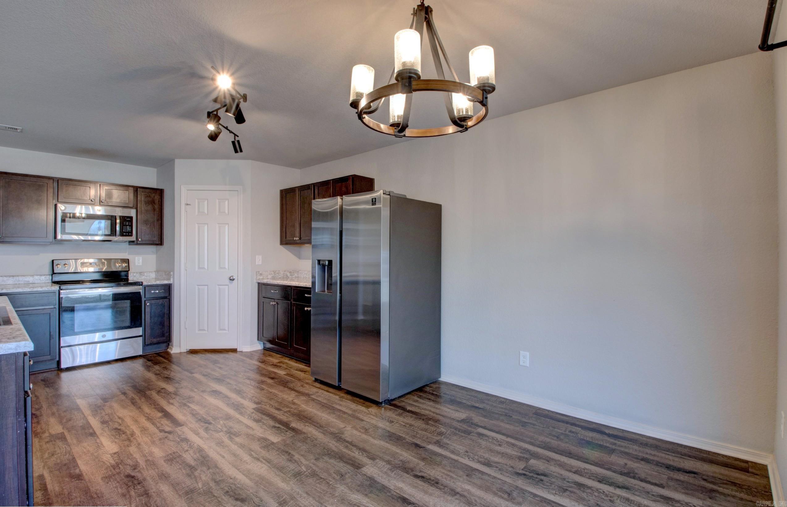 MEADOWS EDGE - Residential