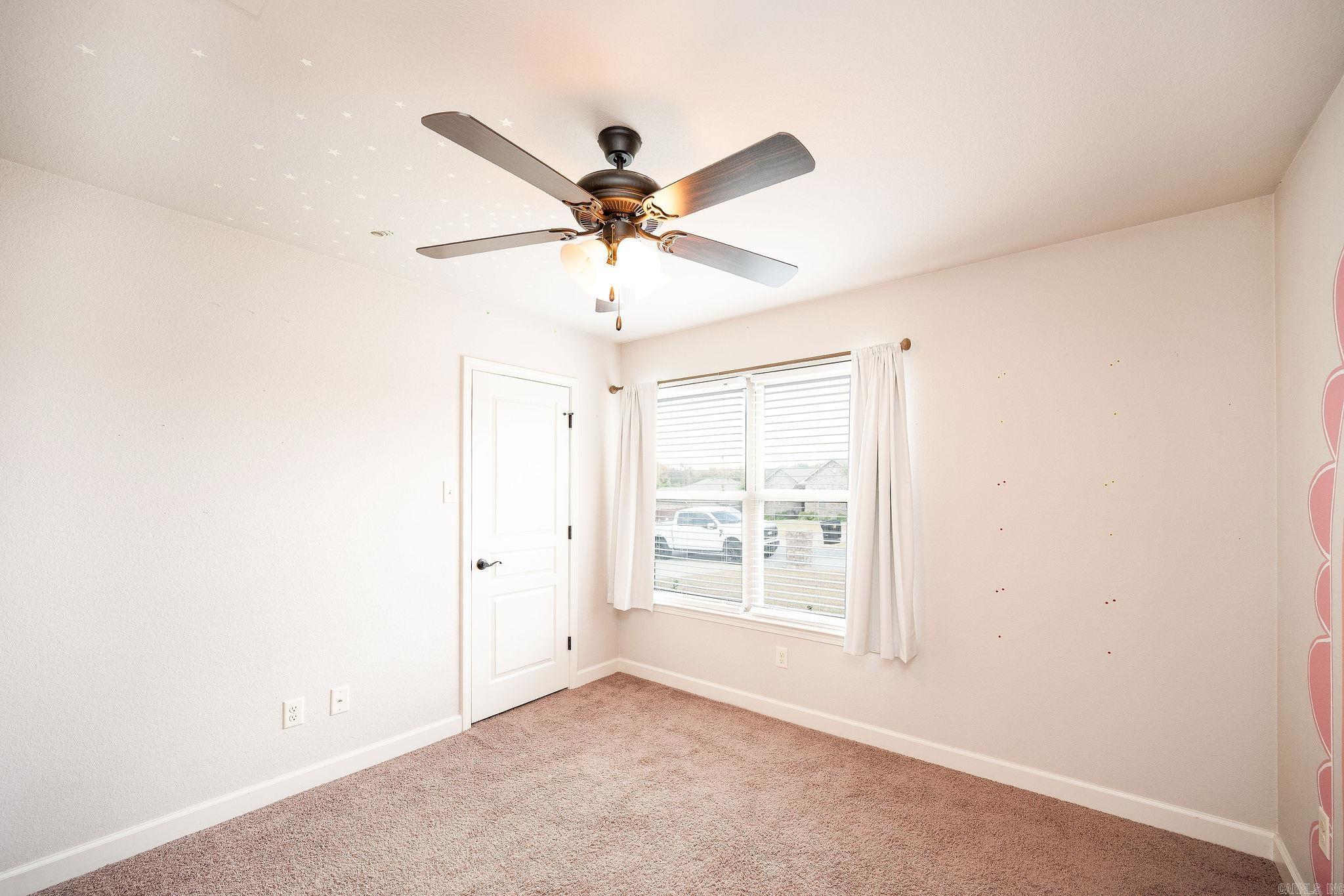 HUNTINGTON PLACE - Residential