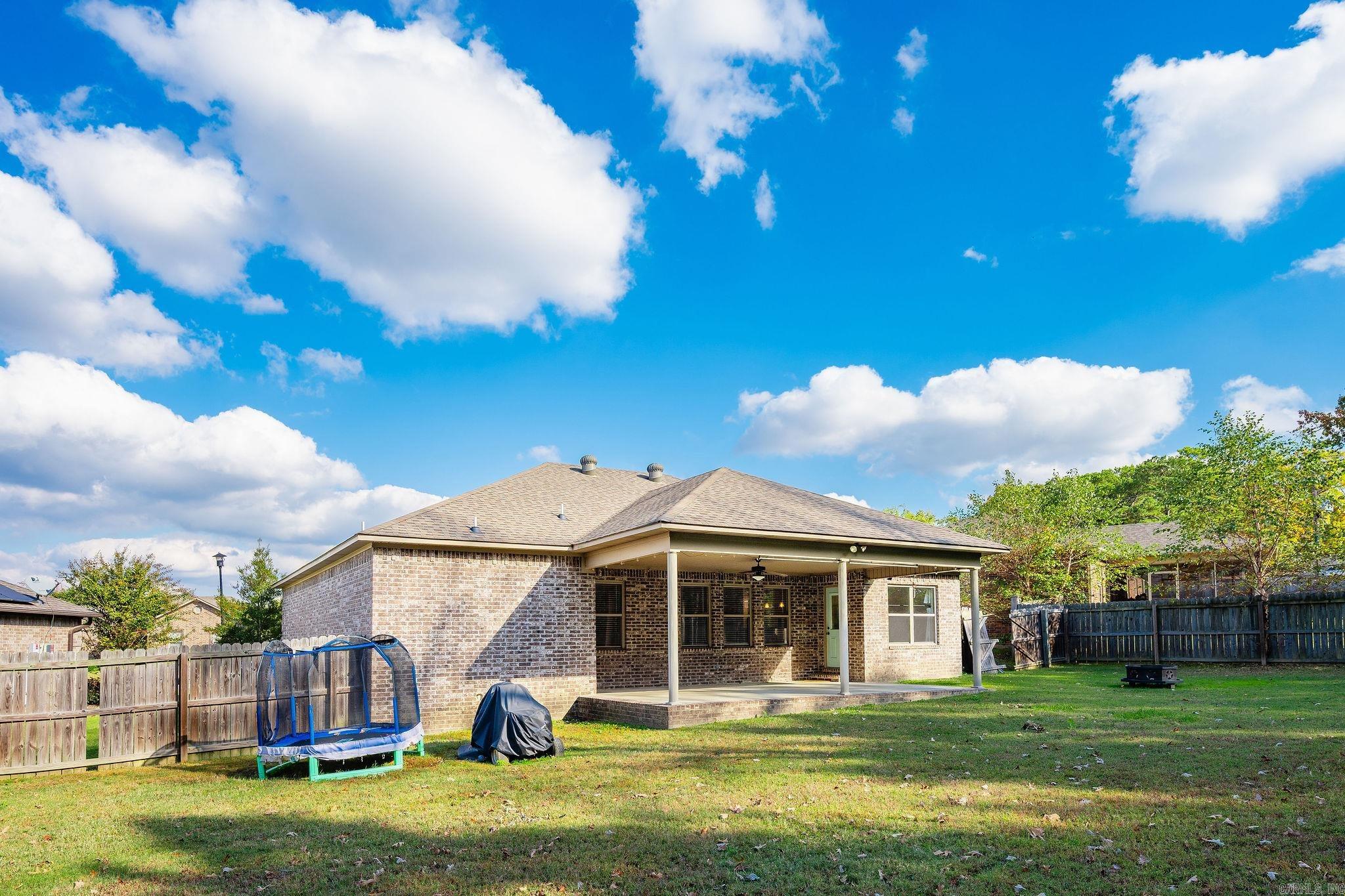 HUNTINGTON PLACE - Residential