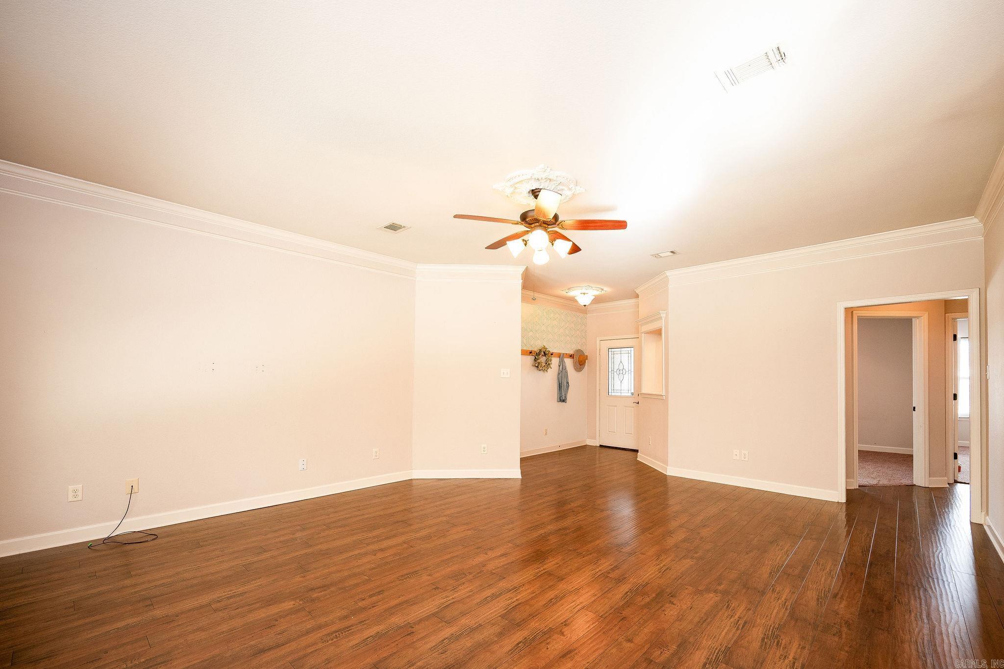 HUNTINGTON PLACE - Residential