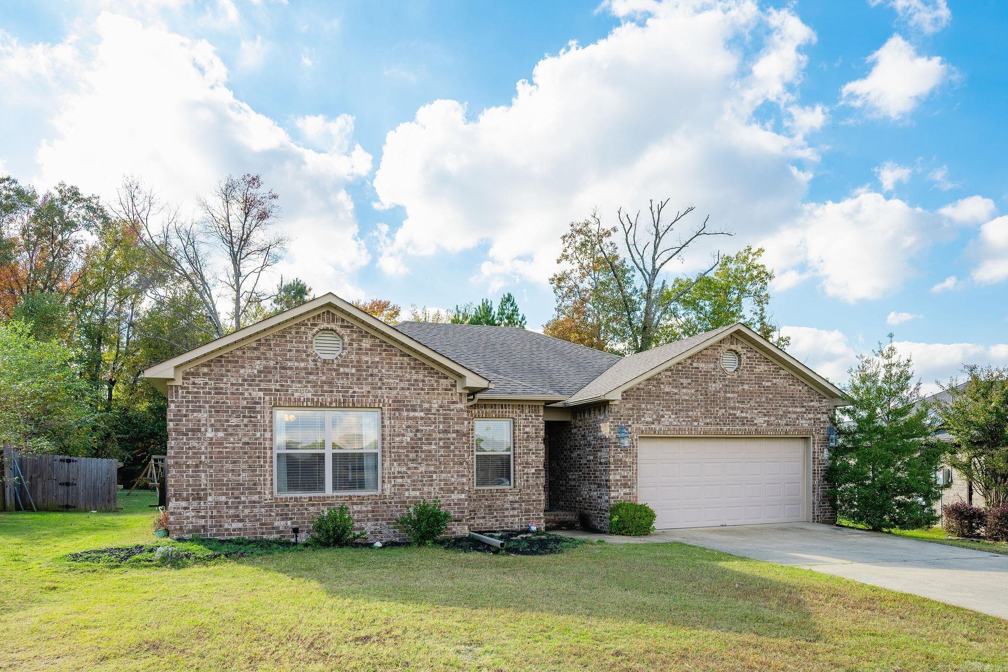 HUNTINGTON PLACE - Residential