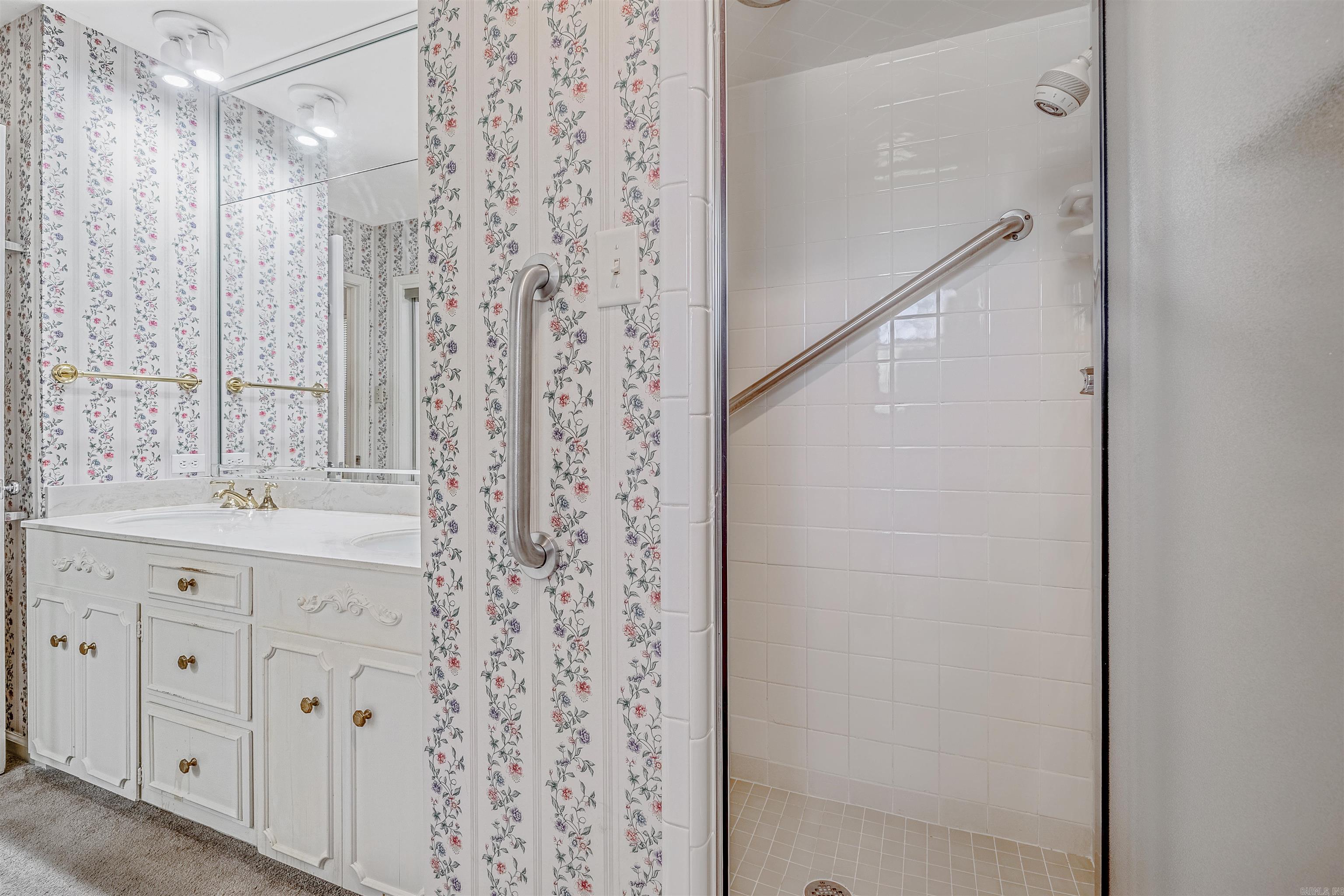 Leawood Heights - Residential