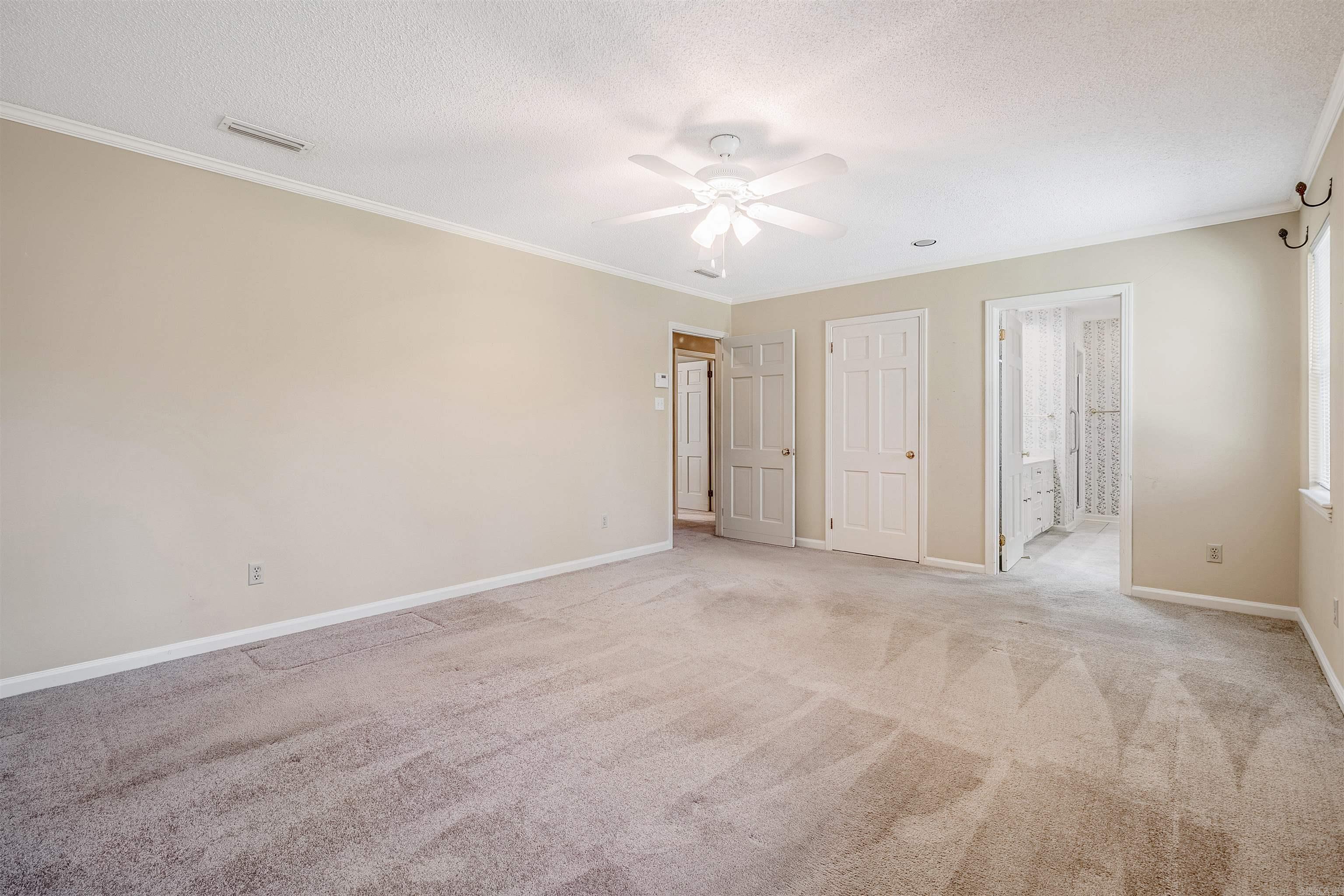 Leawood Heights - Residential