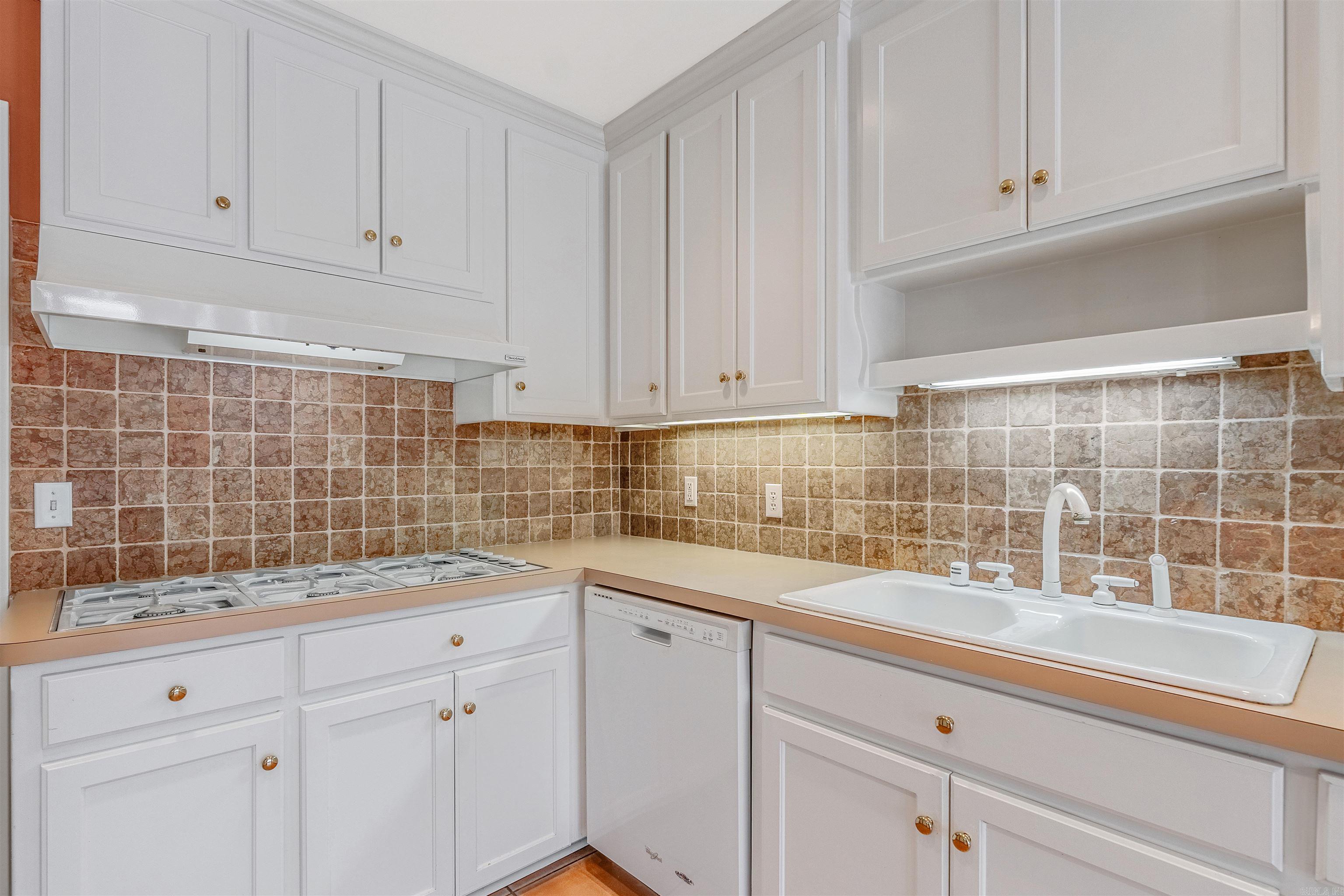 Leawood Heights - Residential