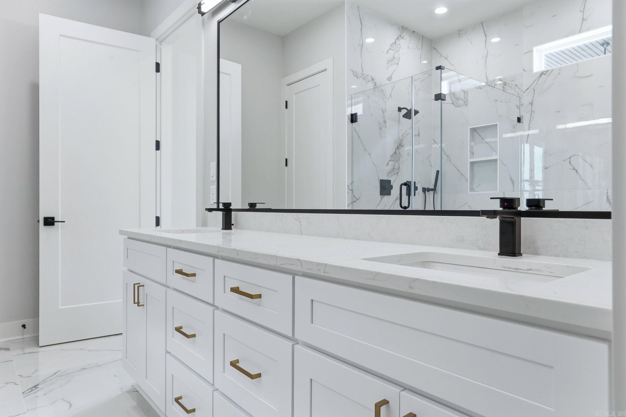 MOUNTAIN BROOK SUBDIVISION - Residential