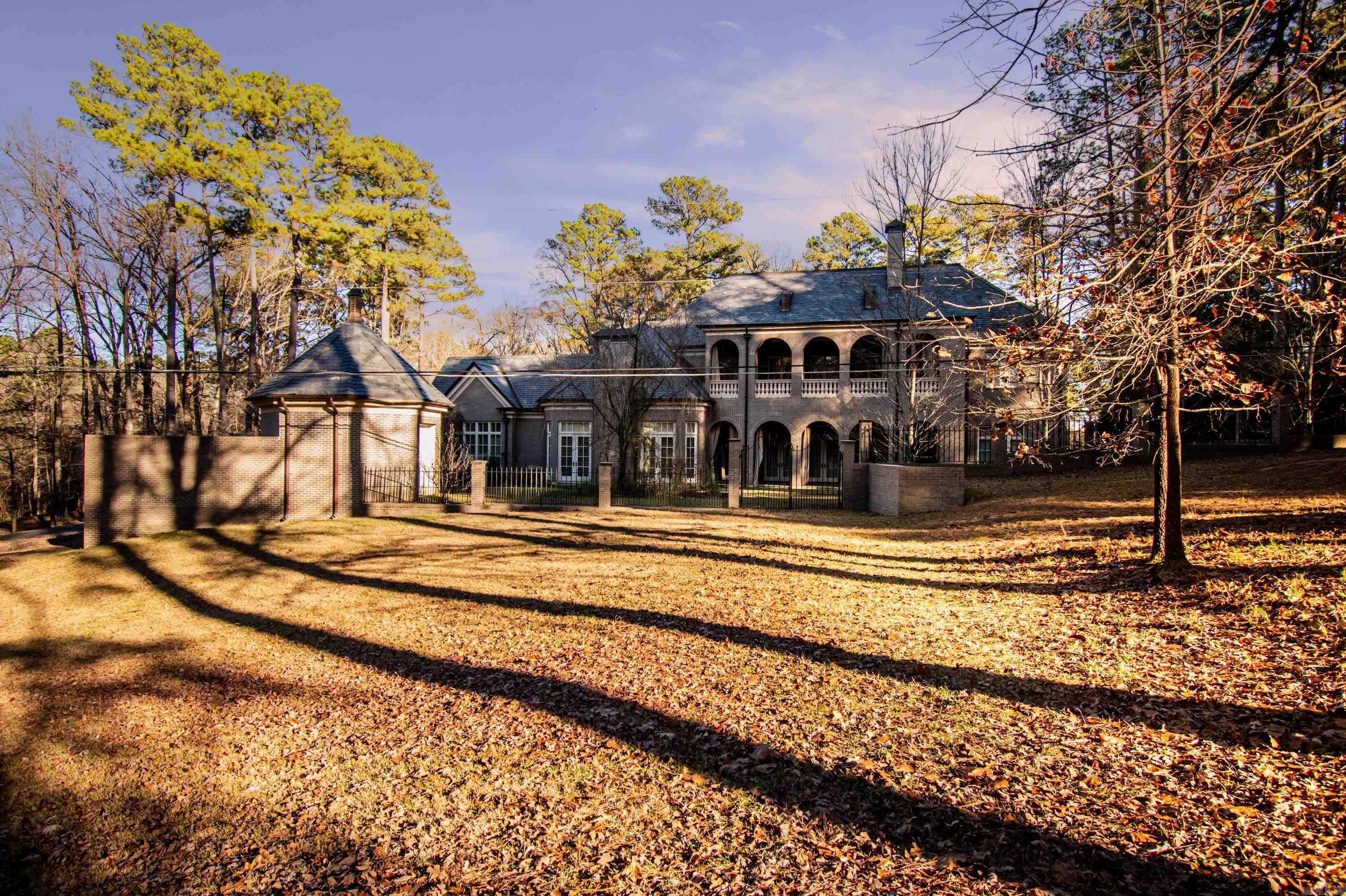 Mike Berg Lake - Residential