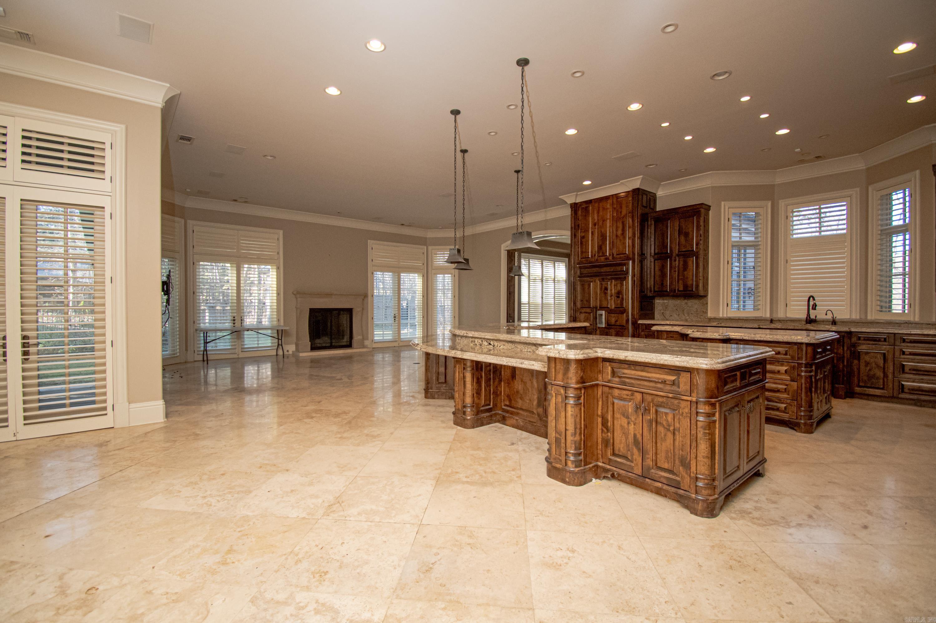 Mike Berg Lake - Residential