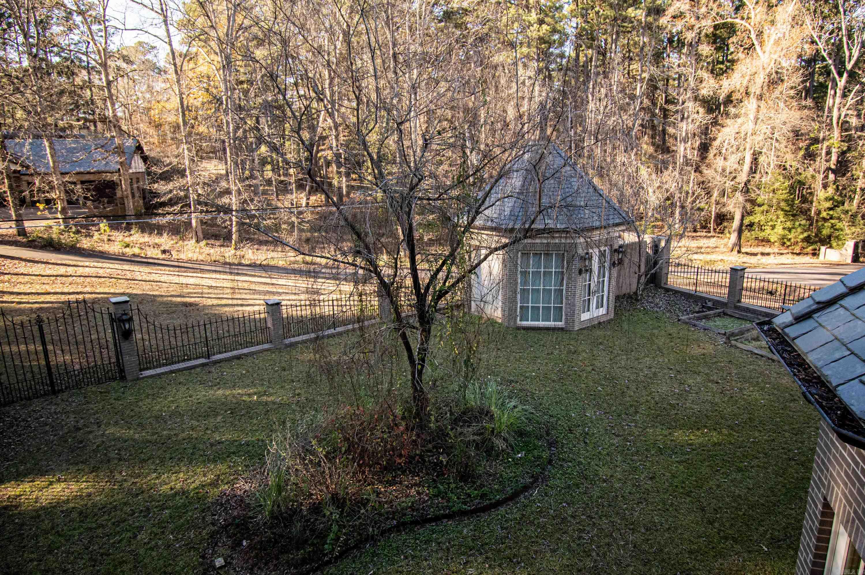Mike Berg Lake - Residential