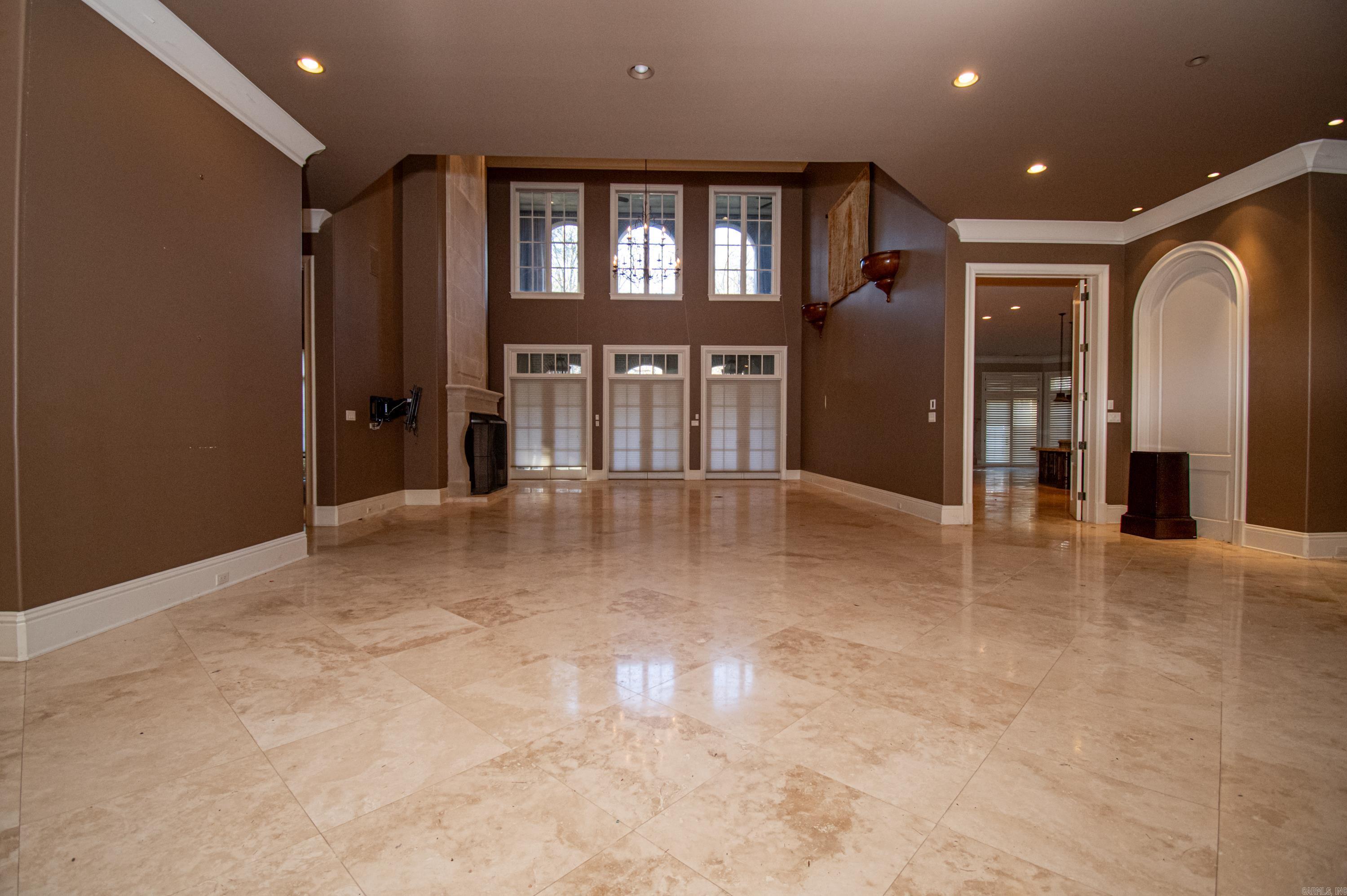 Mike Berg Lake - Residential