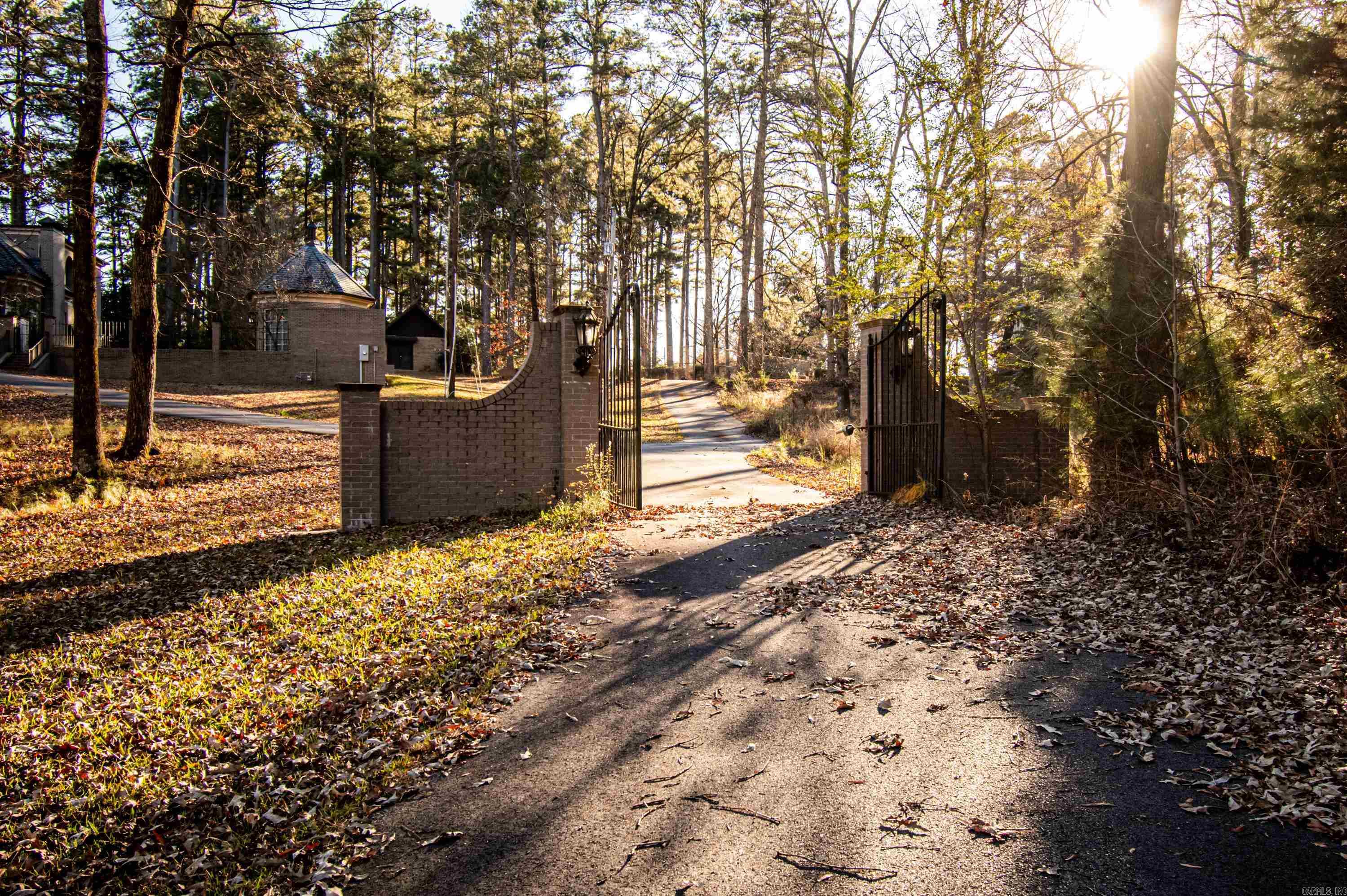 Mike Berg Lake - Residential
