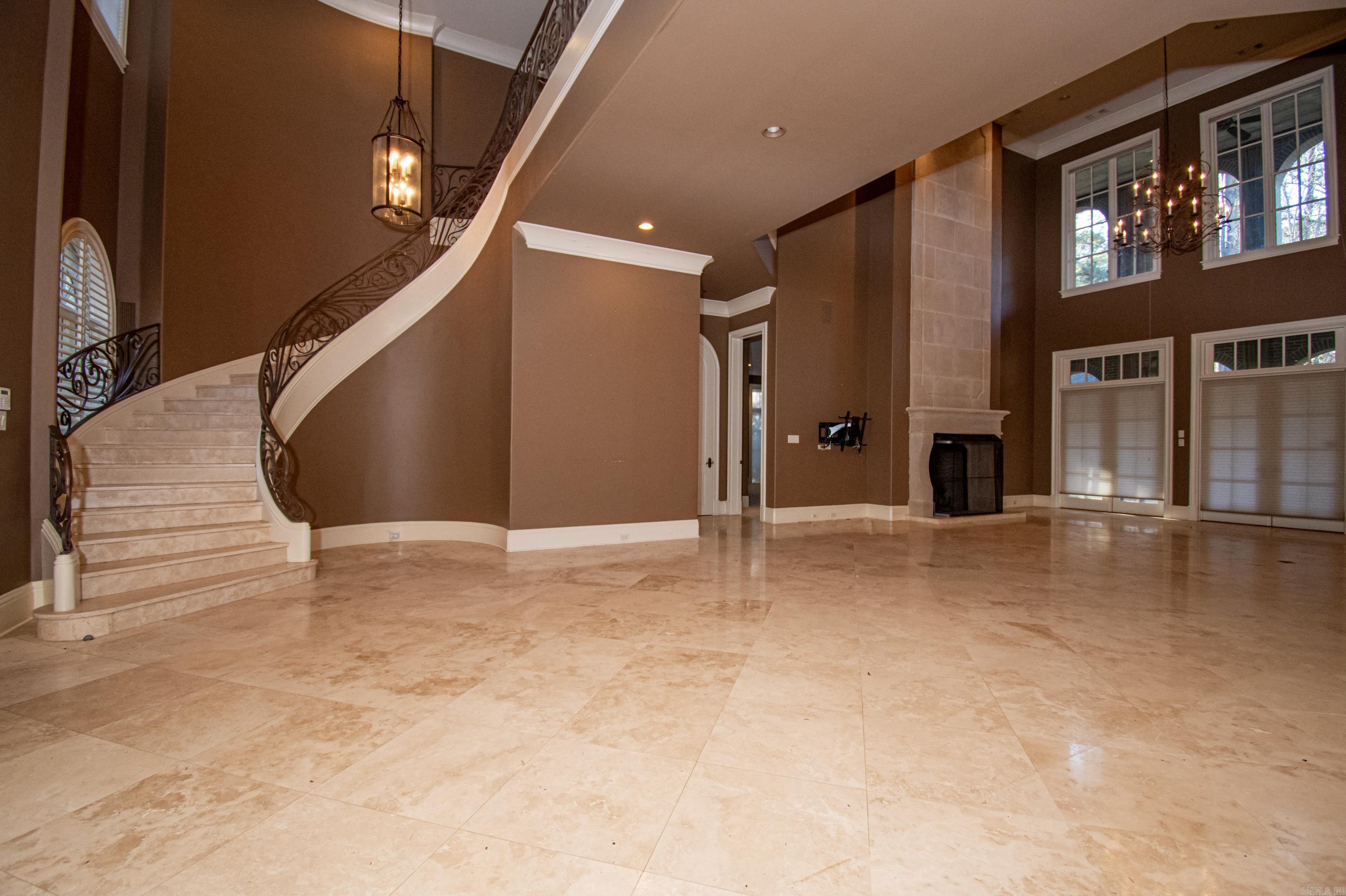 Mike Berg Lake - Residential