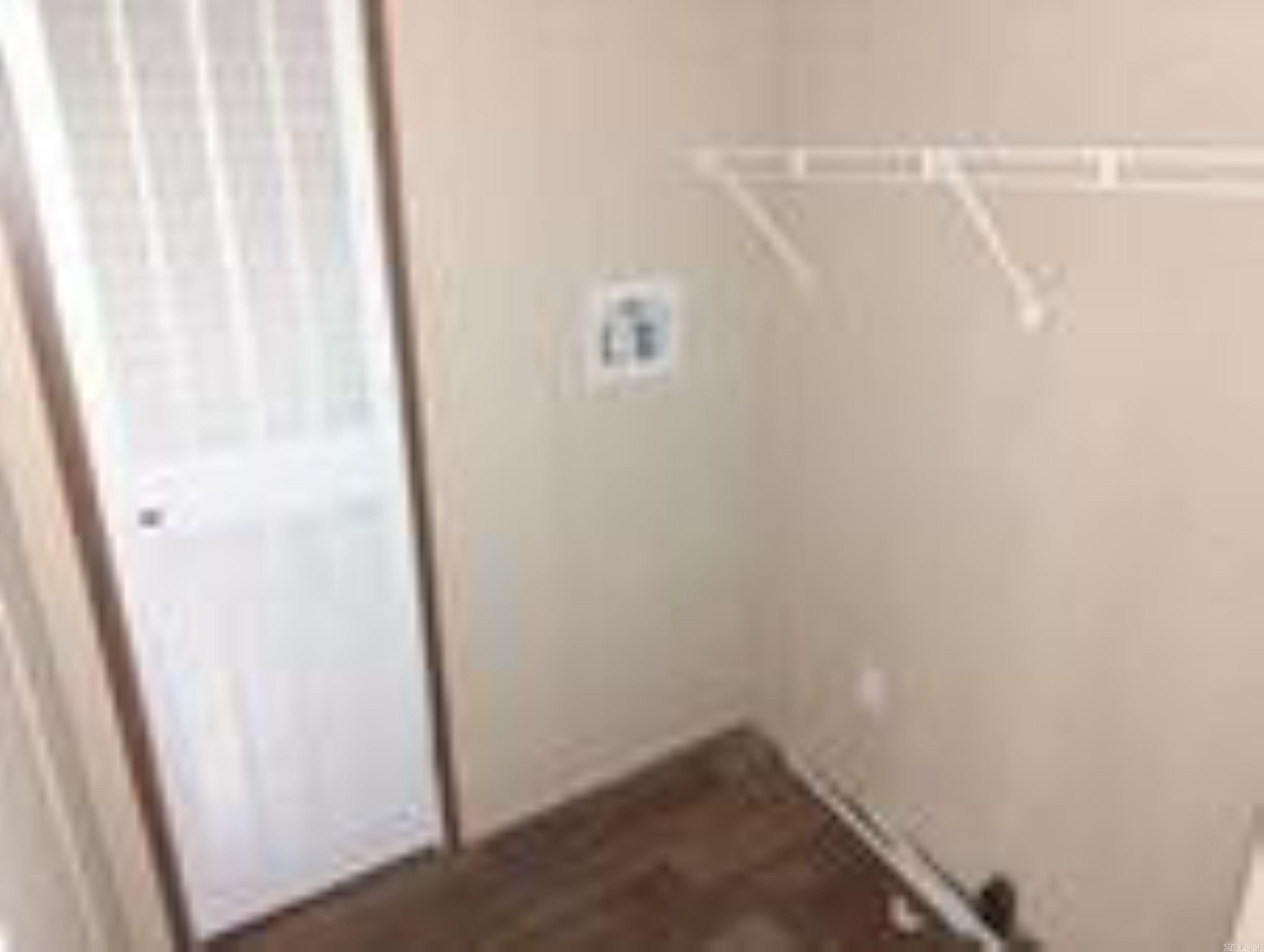 Stamps John - Residential