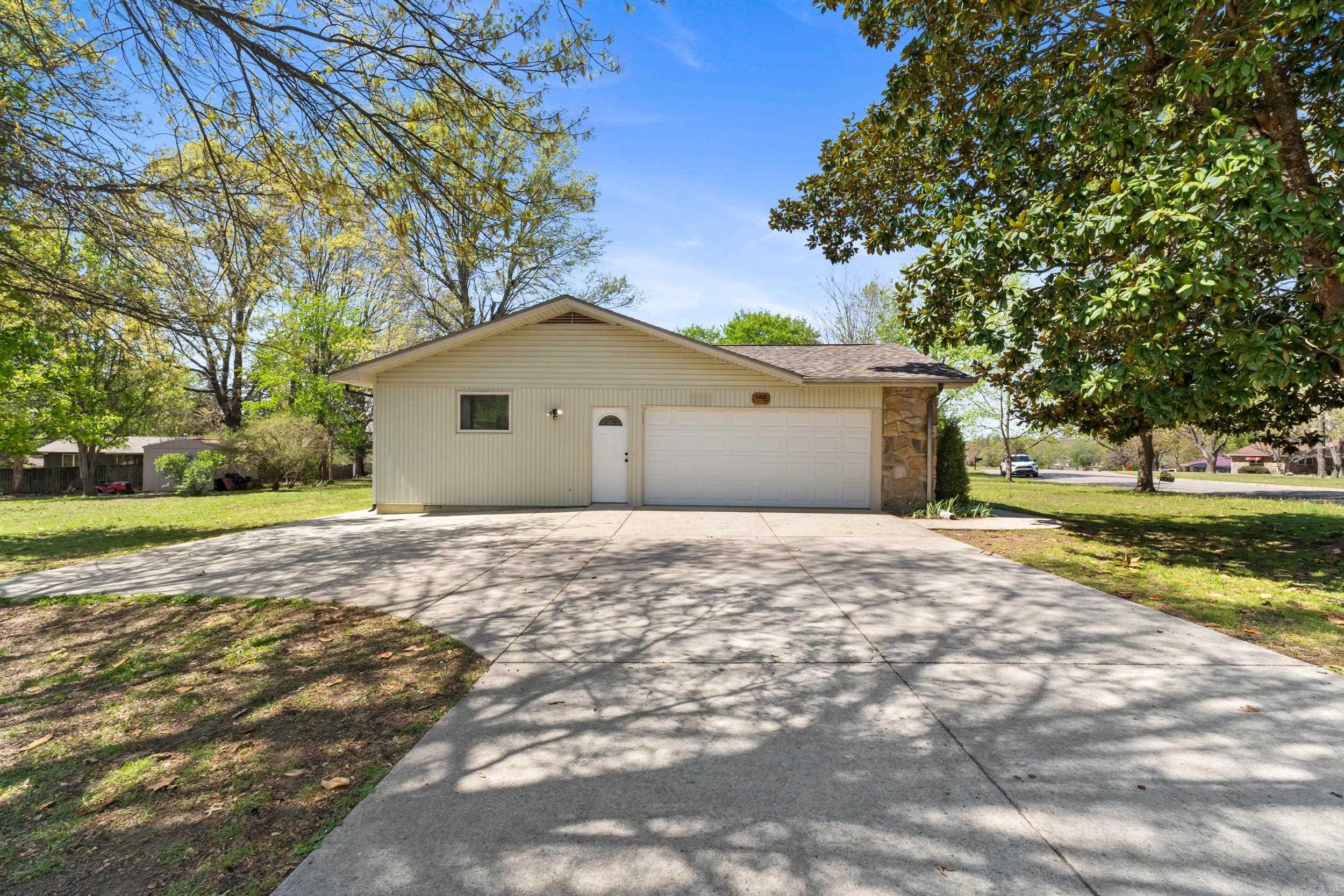 Indian Creek - Residential