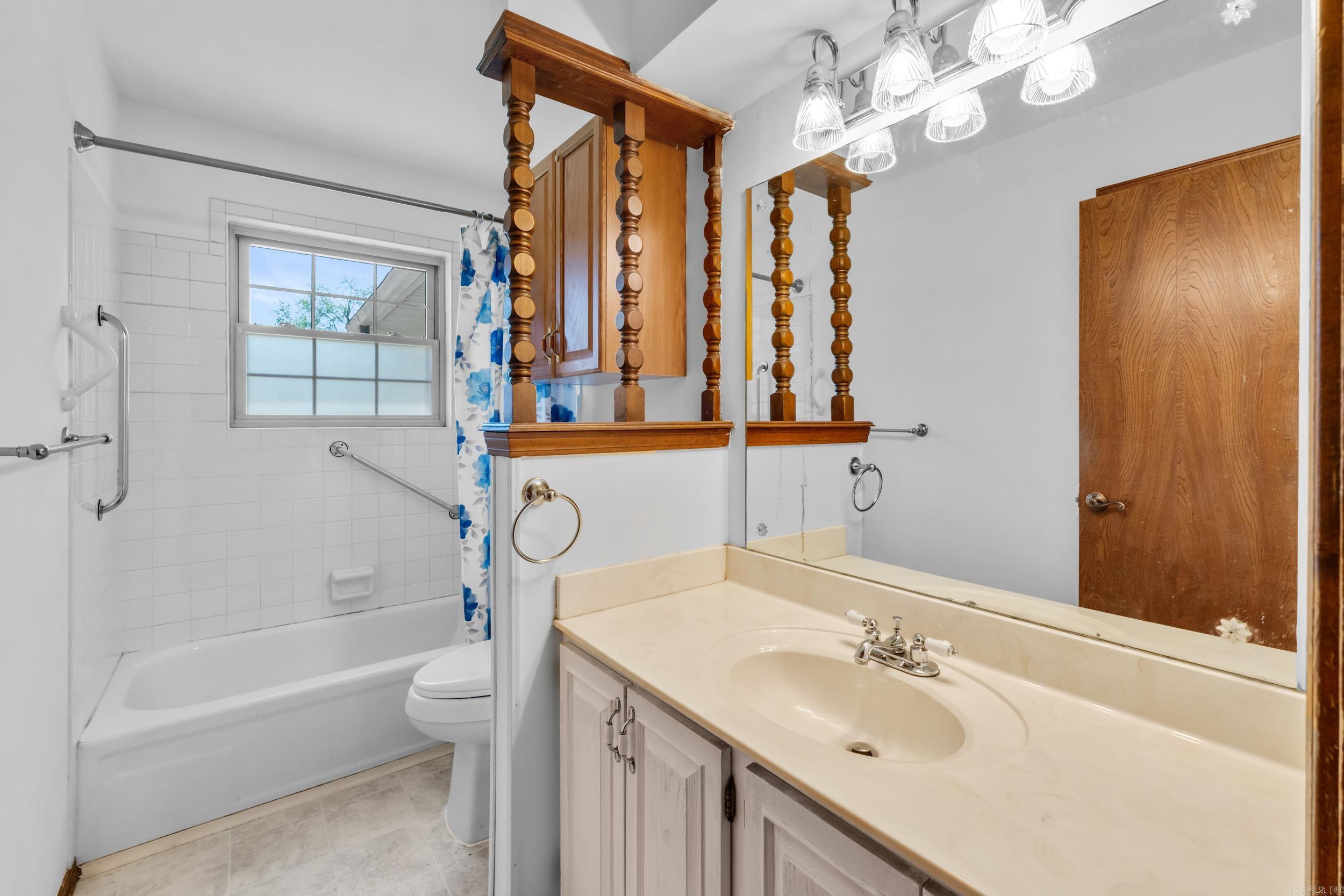 Indian Creek - Residential