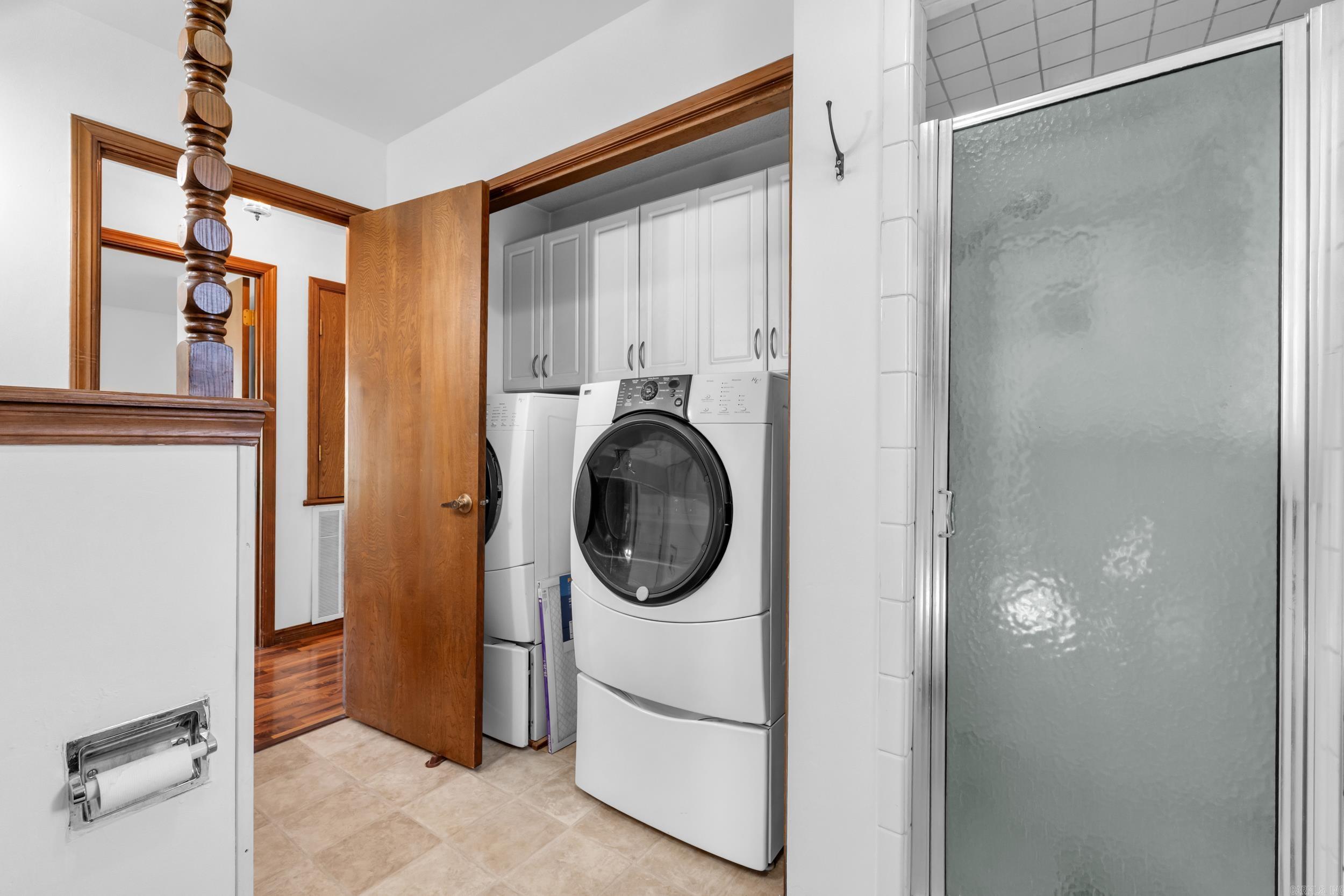 Indian Creek - Residential