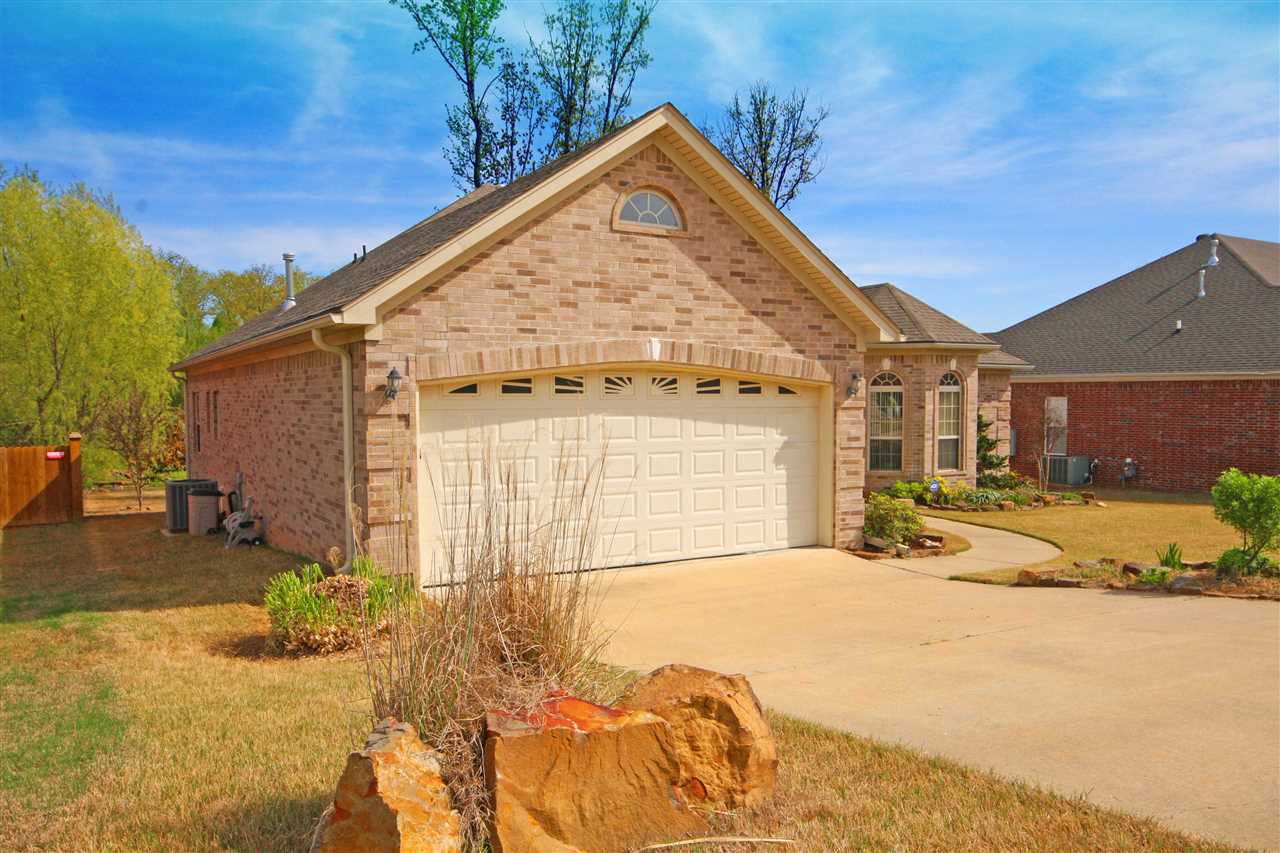 MILLERS CROSSING - Residential