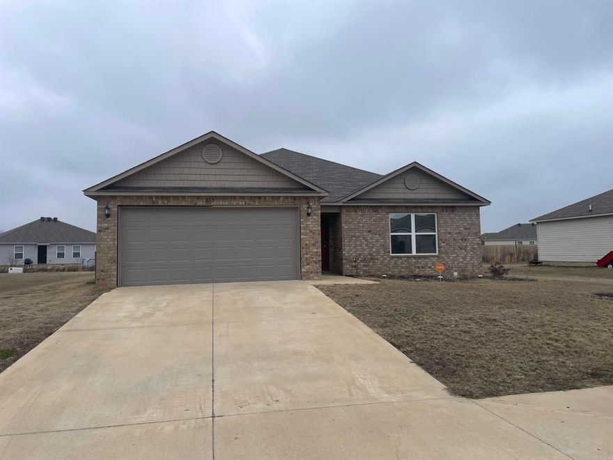 3 Bedroom 2 Bath home built in 2022 located in Brookland School District. This home features a 2 car garage and an open kitchen/ dining/ living room area great for entertaining guests!