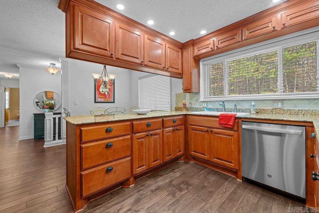 LAKEWOOD - Residential